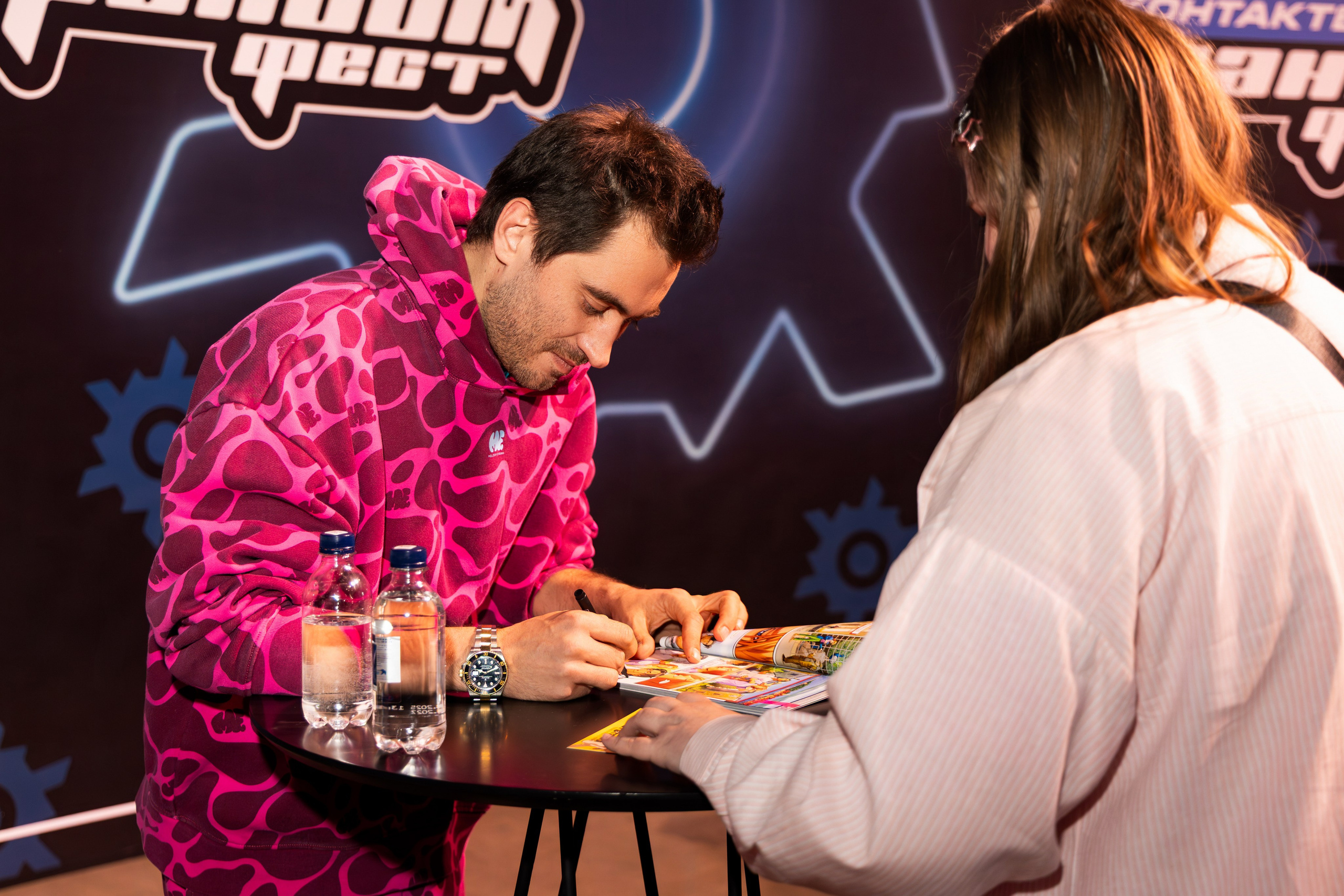 VK Fest. Показ «Стометровка» с Дмитрием Чеботарёвым. Свадебный и Event фотограф в Москве Бажина Ирина