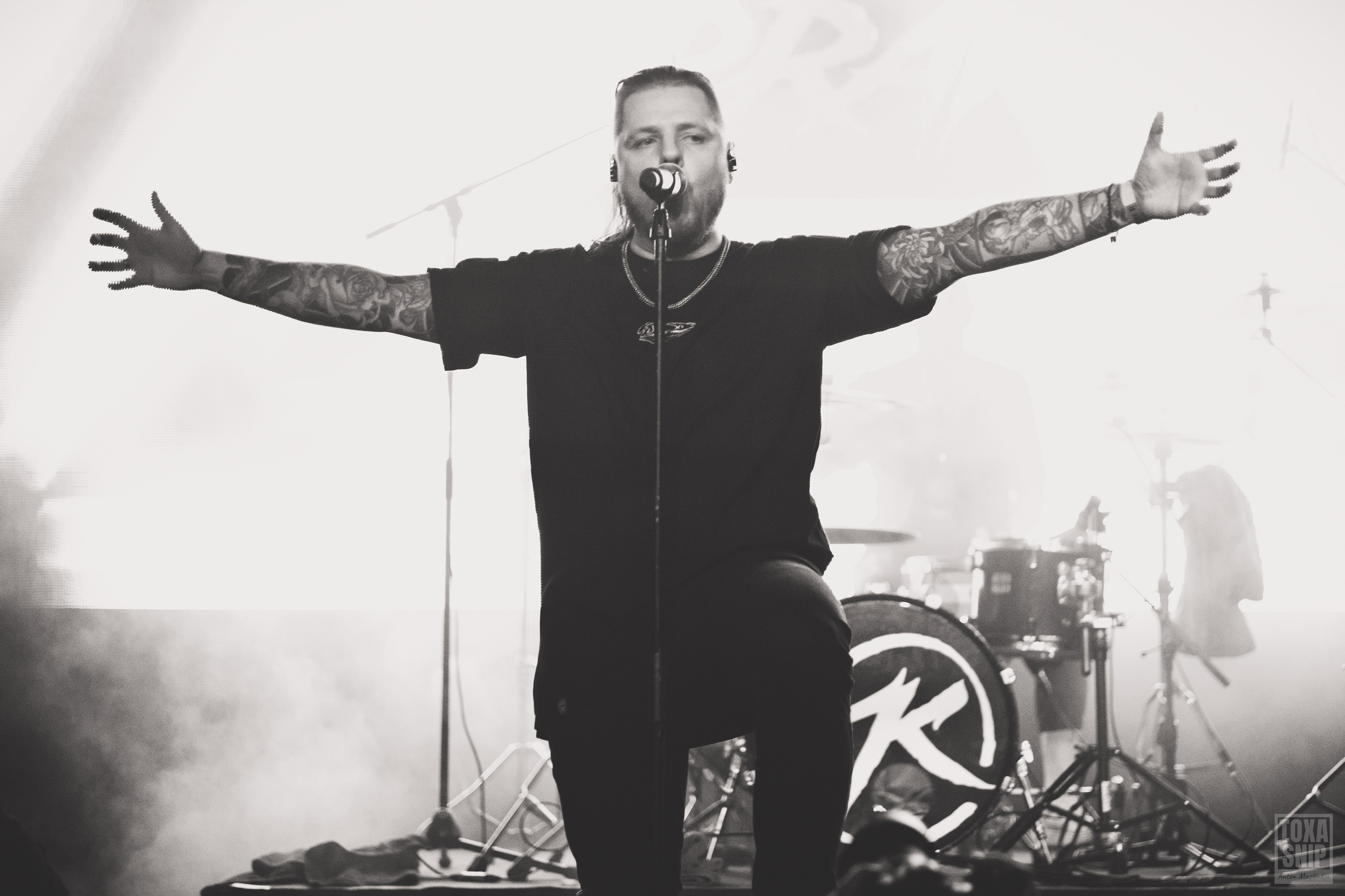 Концерт группы KAPRANOV в Москве (04.04.2025). Toxasnip Photo | Anton Maslenkin