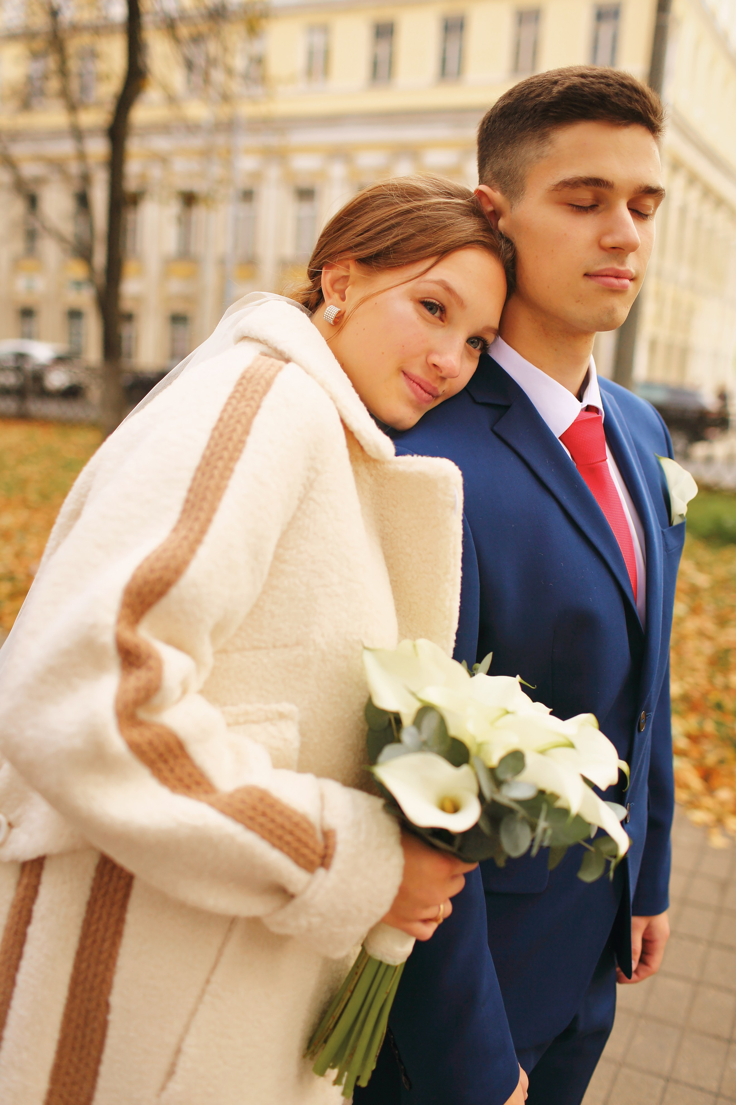 Съемка пары в осеннем городе и в студии. Свадебный и репортажный фотограф в Ярославле и Санкт-Петербурге Роман Микрюков