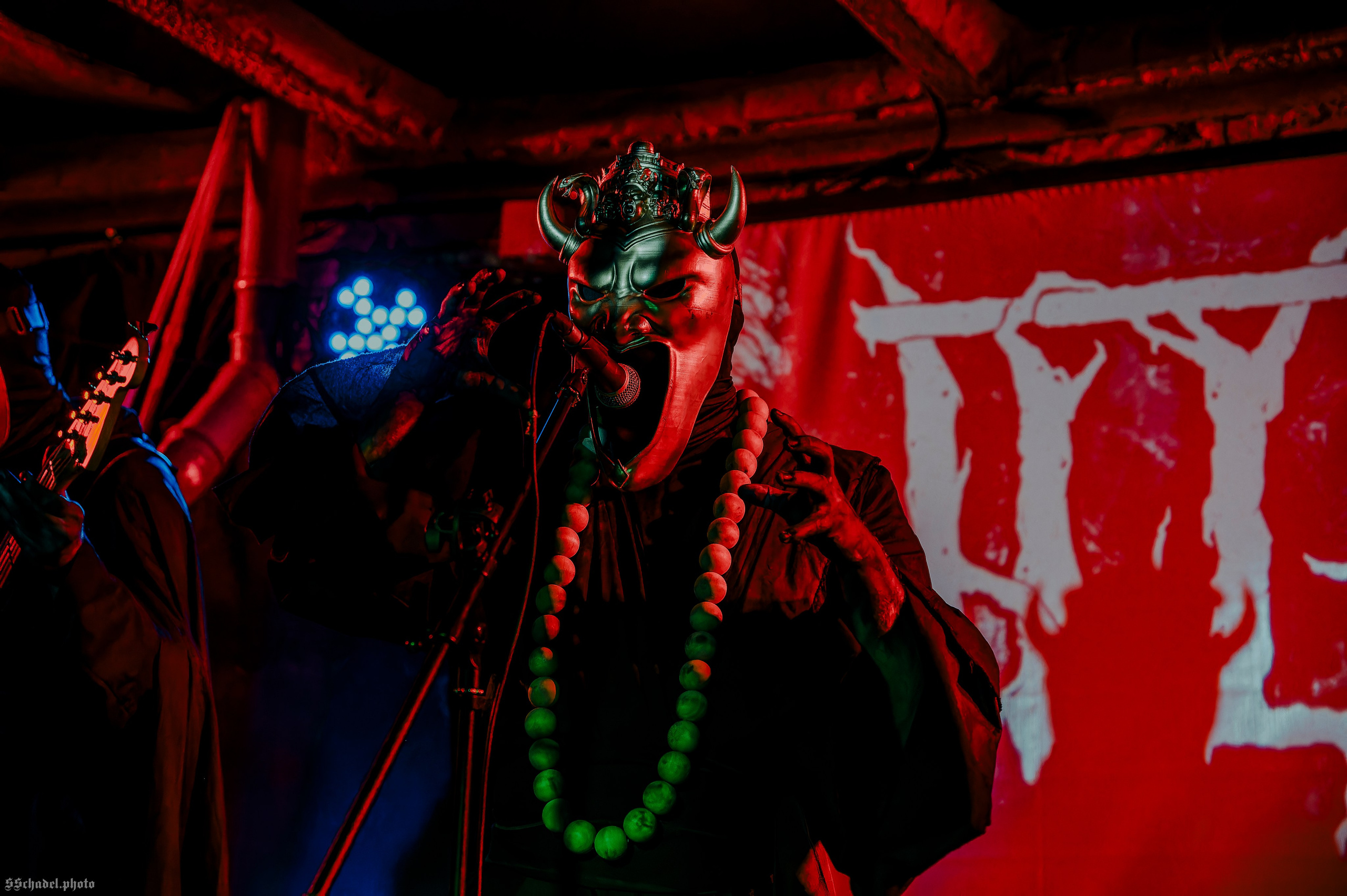 ILLA 21.06.26. We will make everything metal!