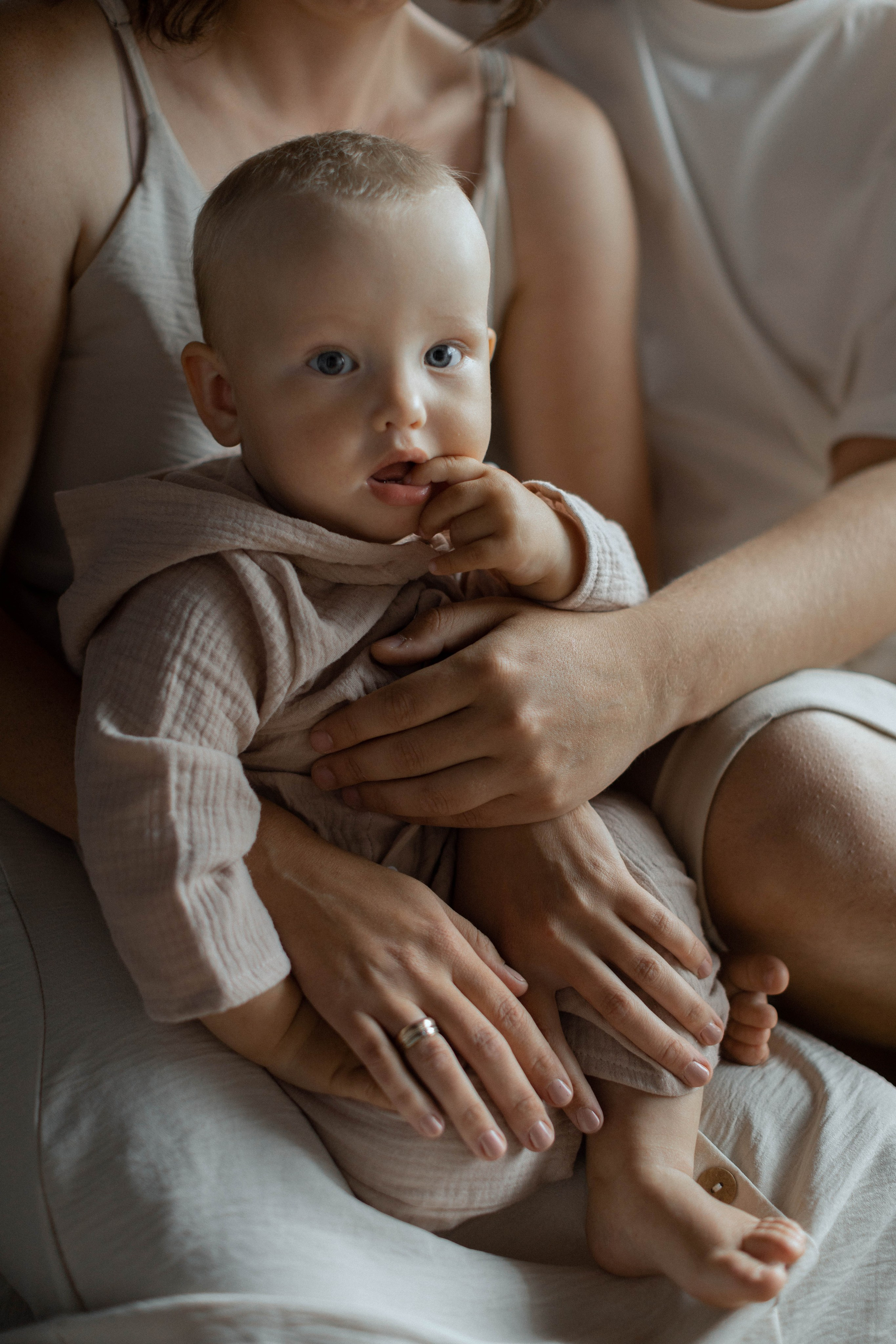 Артем, Виктория и их малыш