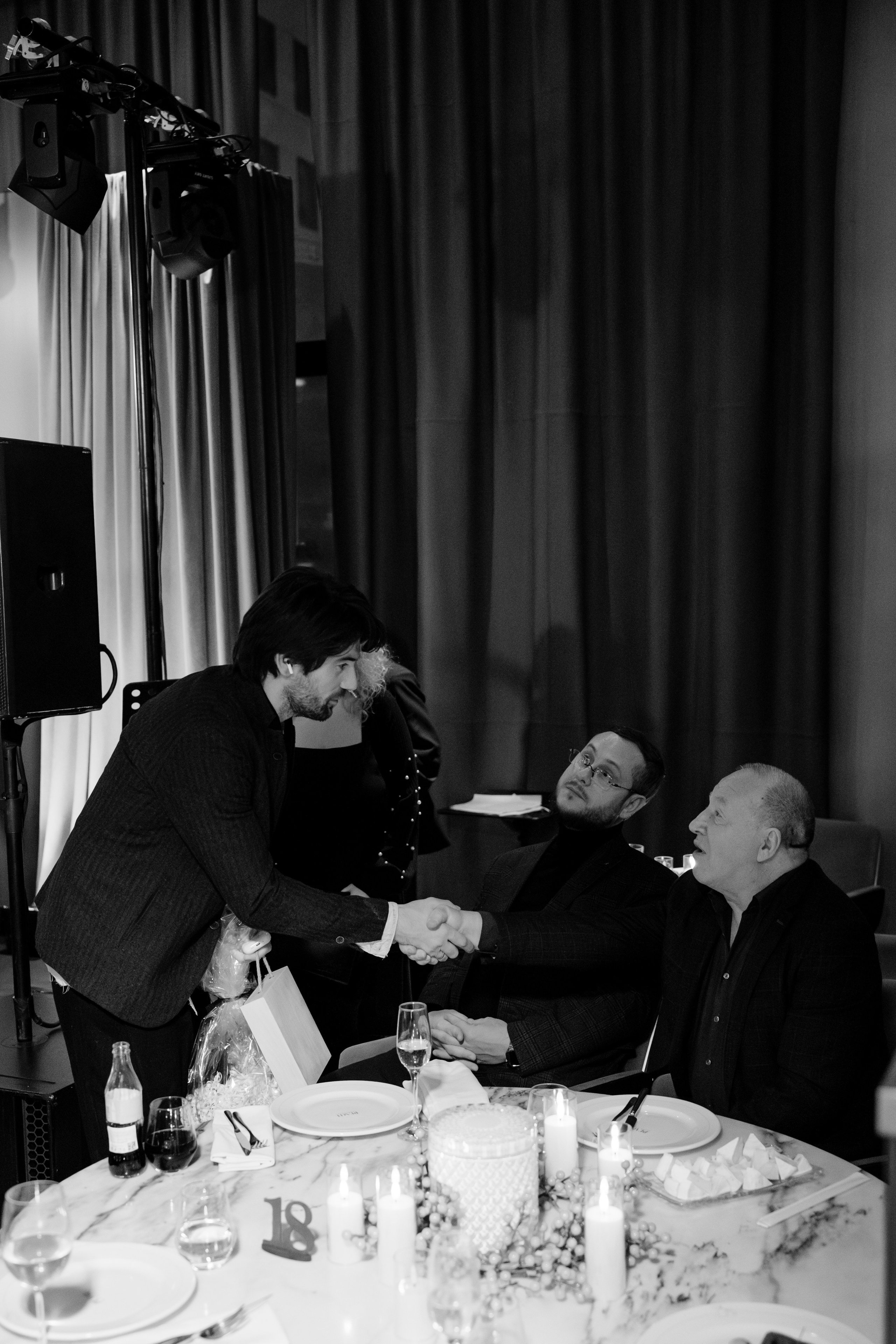 Литературный вечер «Libra». Репортажный фотограф в Москве Саша Дружинина