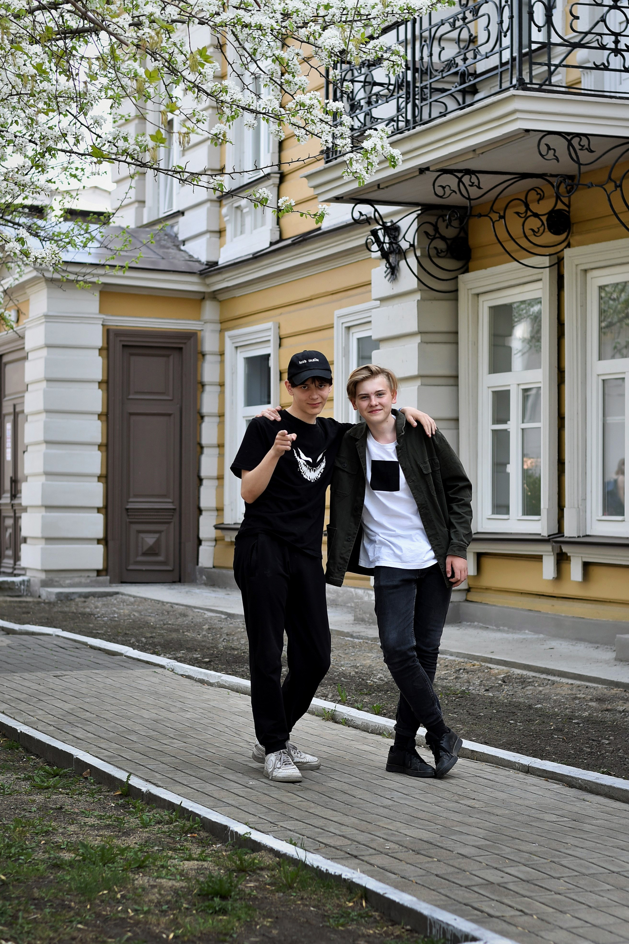 ФОТОСЕССИЯ В ПАРКЕ весна. Школьный фотограф ЛАРИСА МАТВЕЕНКО