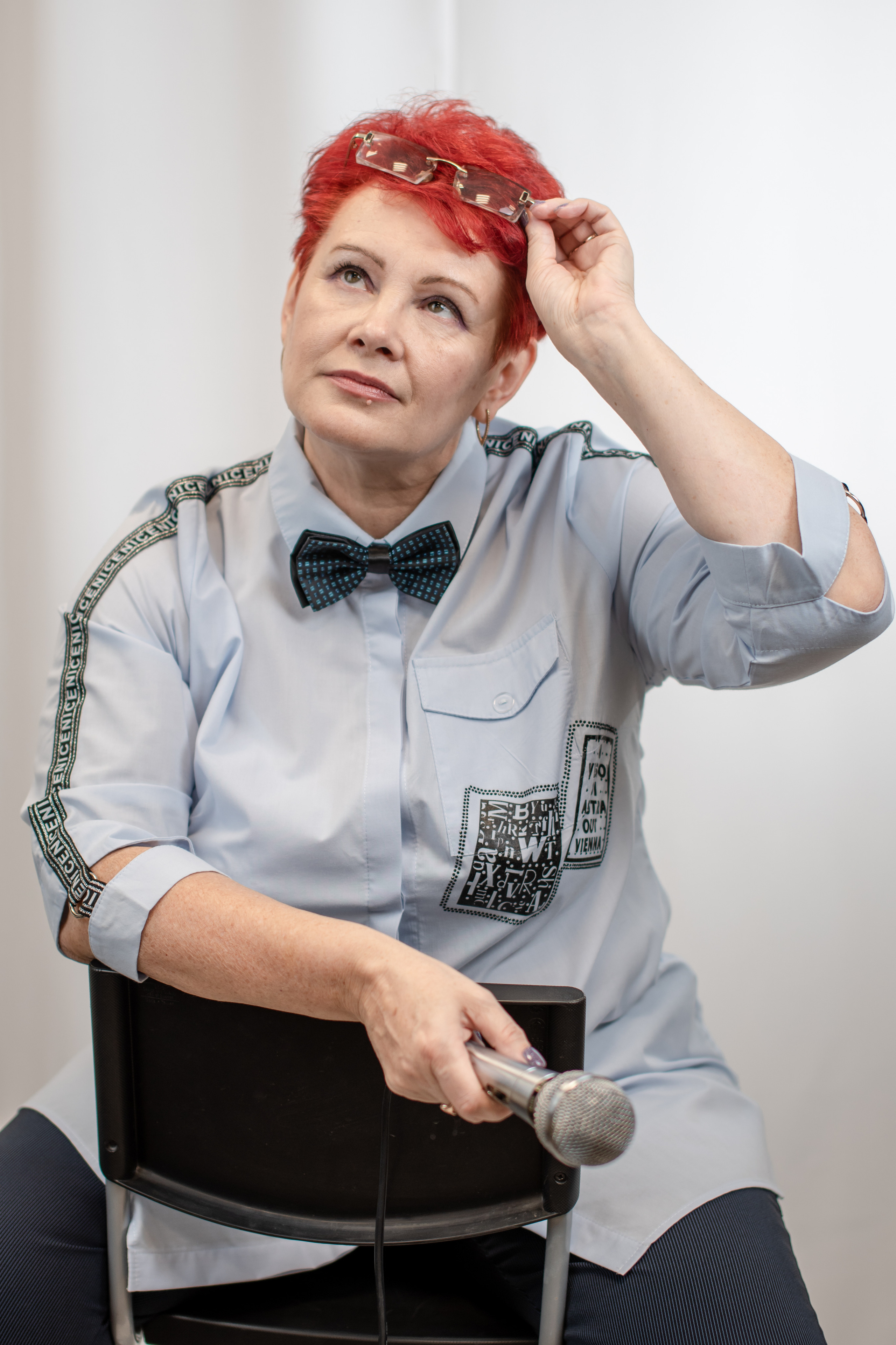 Ведущая праздников Инна. Фотограф в Сузуне — Зоя Попова (Собственная фотостудия)