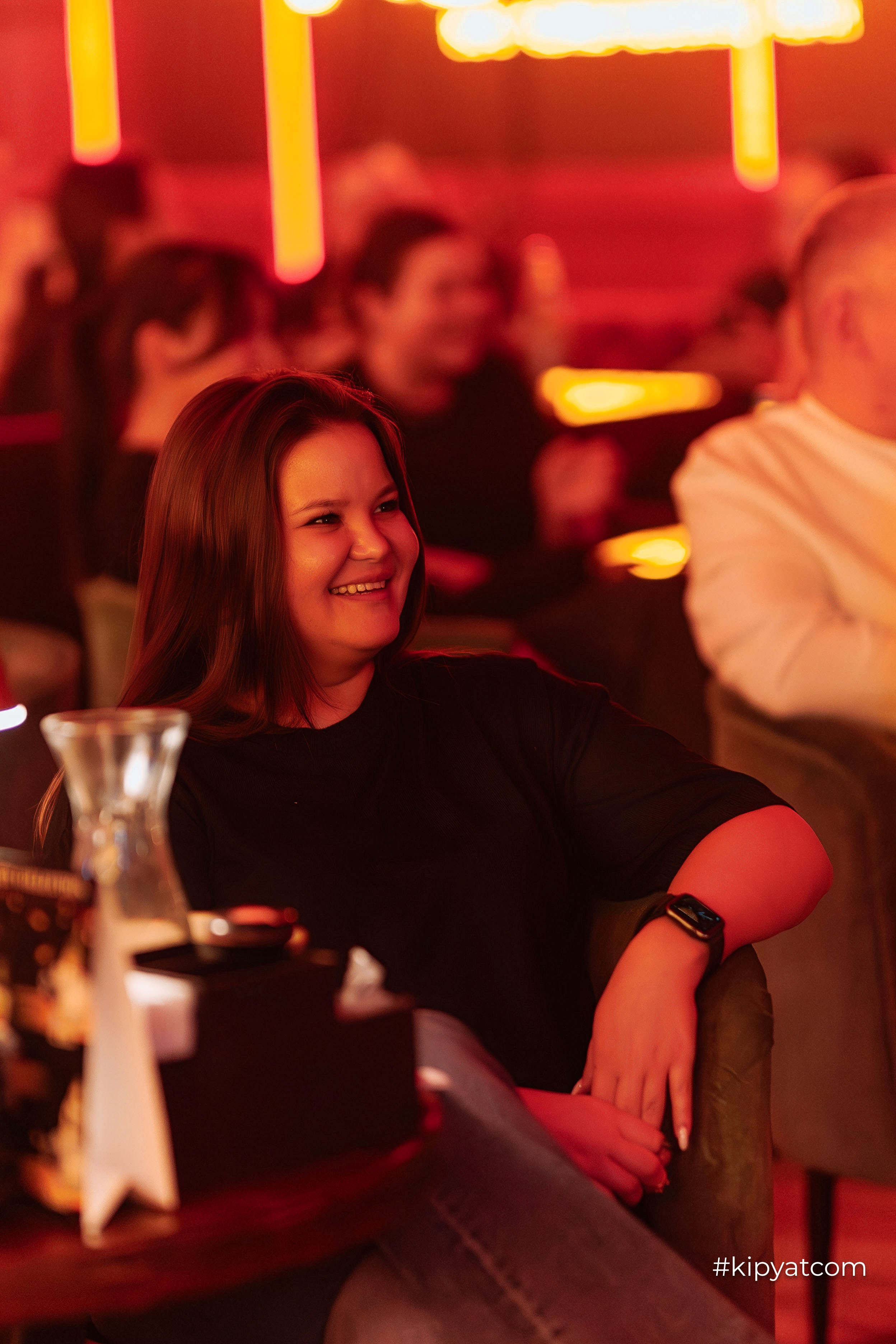 Сольный стендап концерт Александра Меркуль