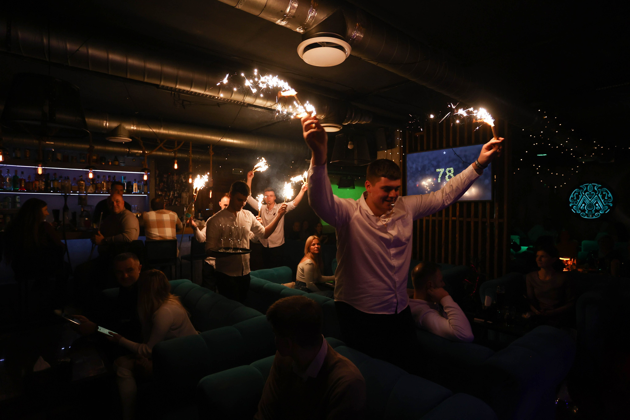 16/12/23 Новогоднее караоке в Мята Спортивная. Мята Спортивная — Кальянная, караоке, бар в Минске