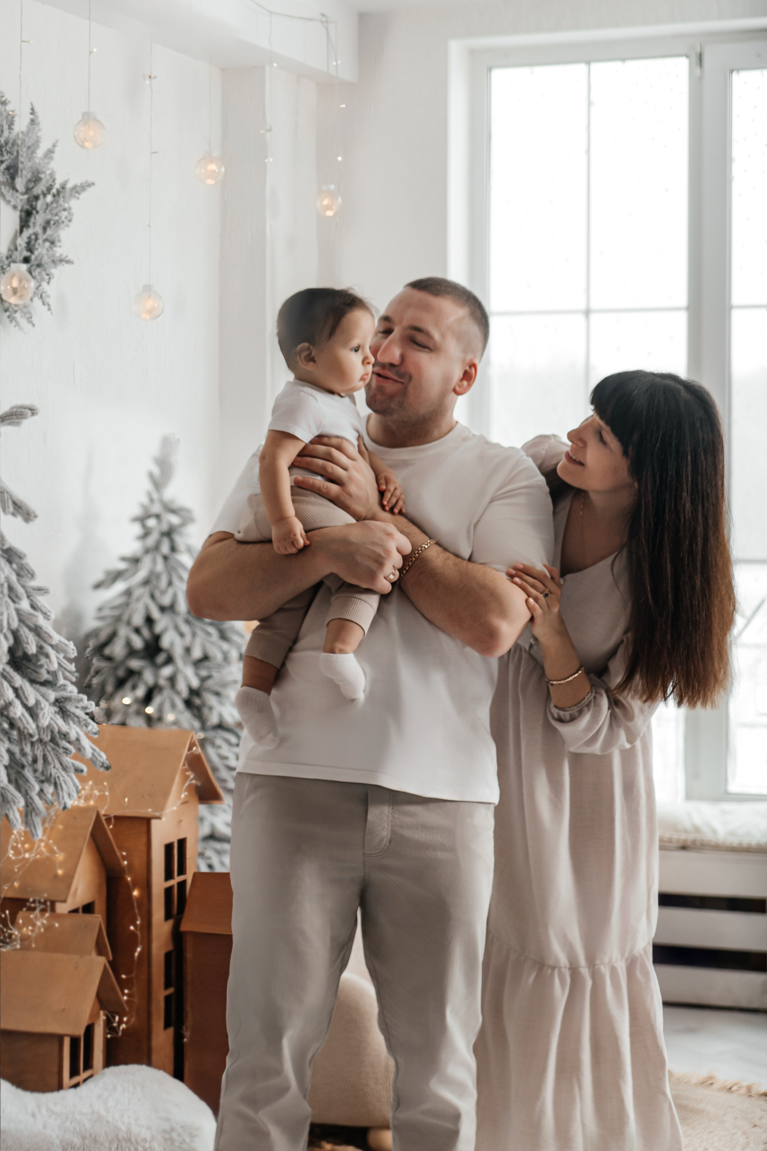 Семья Рудченко. Новогодняя фотосъёмка в студии. Семейный фотограф в Калуге Ирина Ушакова. Фотограф на роды