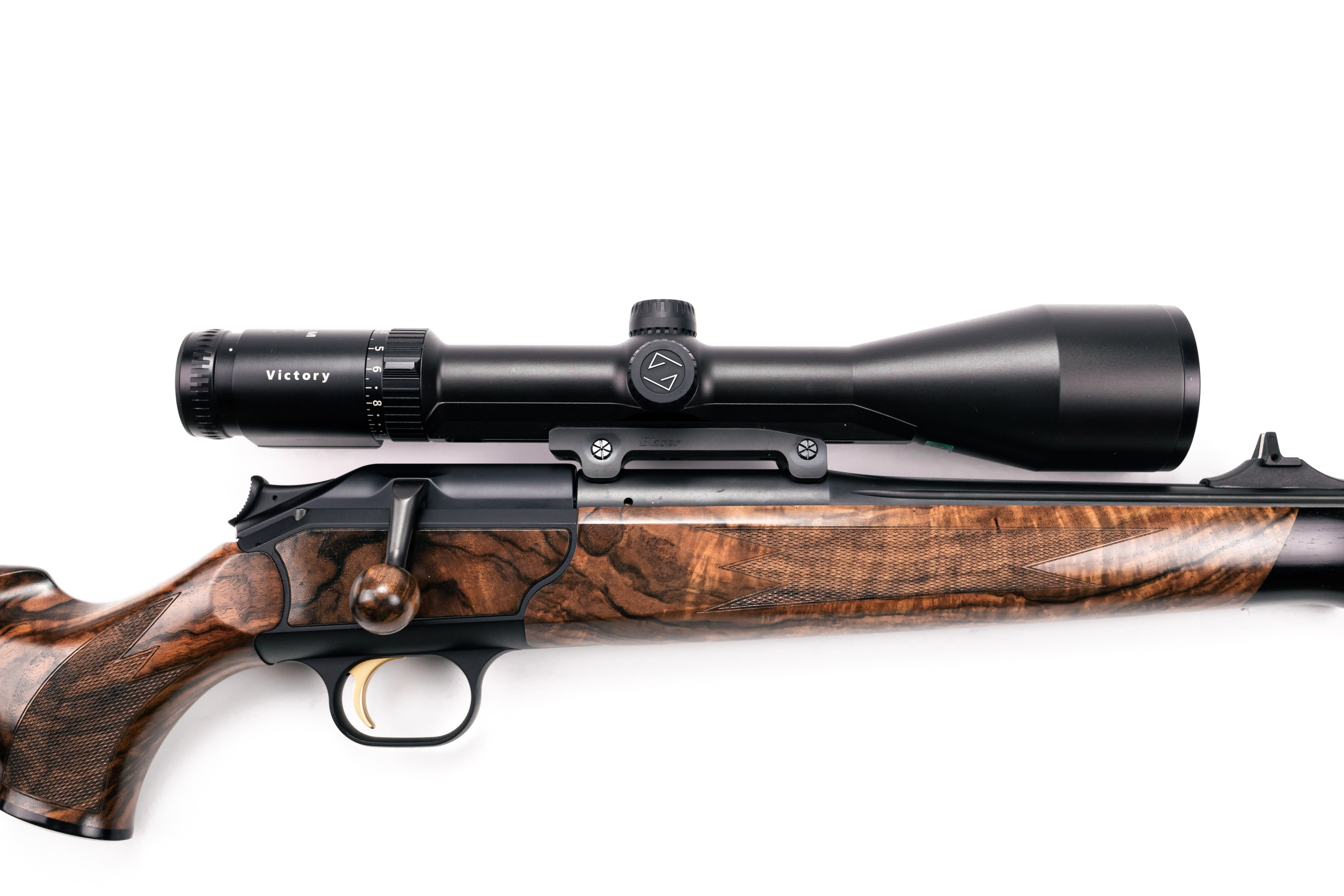 Предметная фотография оптических приборов и оружия. Предметный фотограф в Москве и Московской области