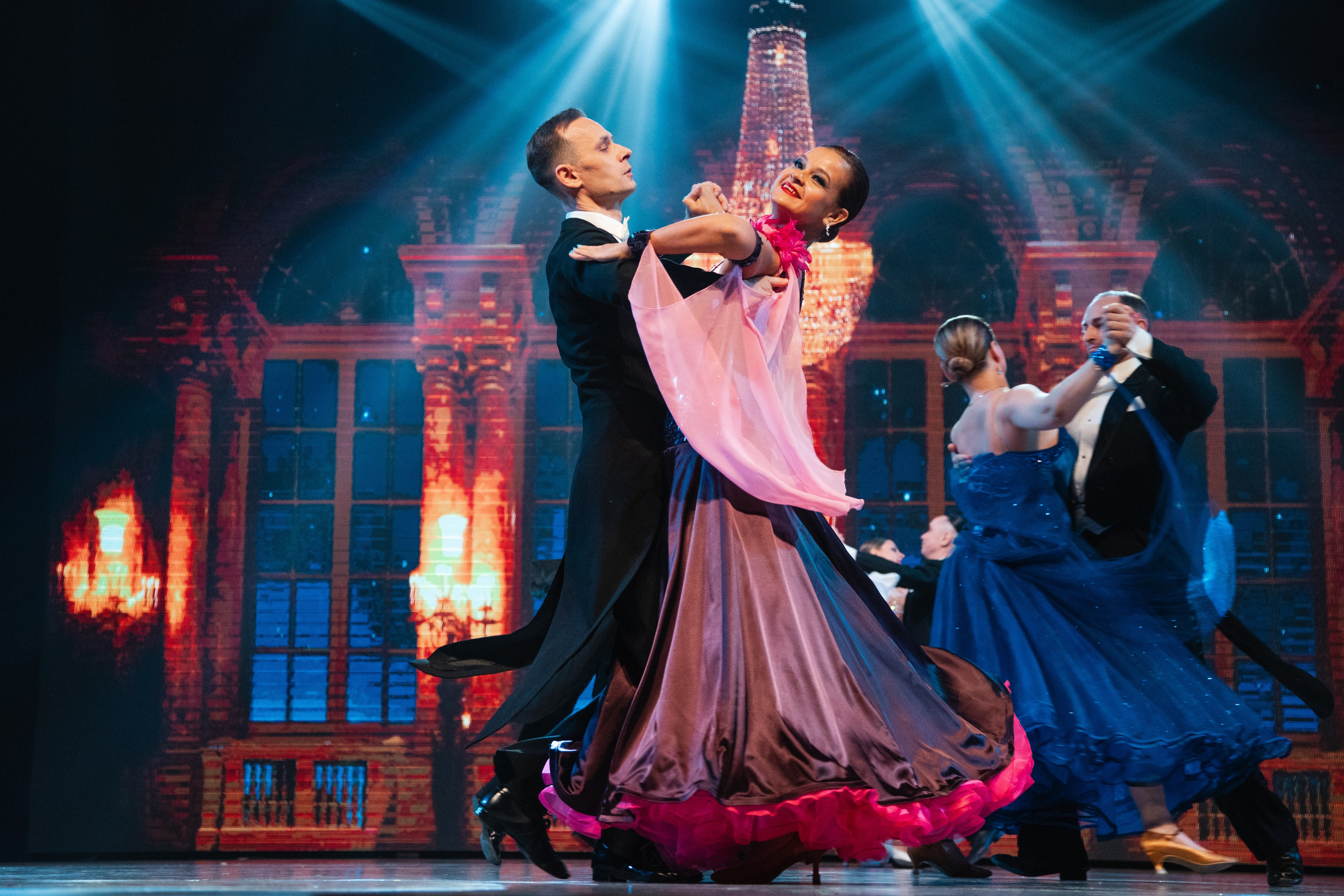 Отчетный концерт «Очарование» 2024. Роман Урумбаев фотограф Нижневартовск