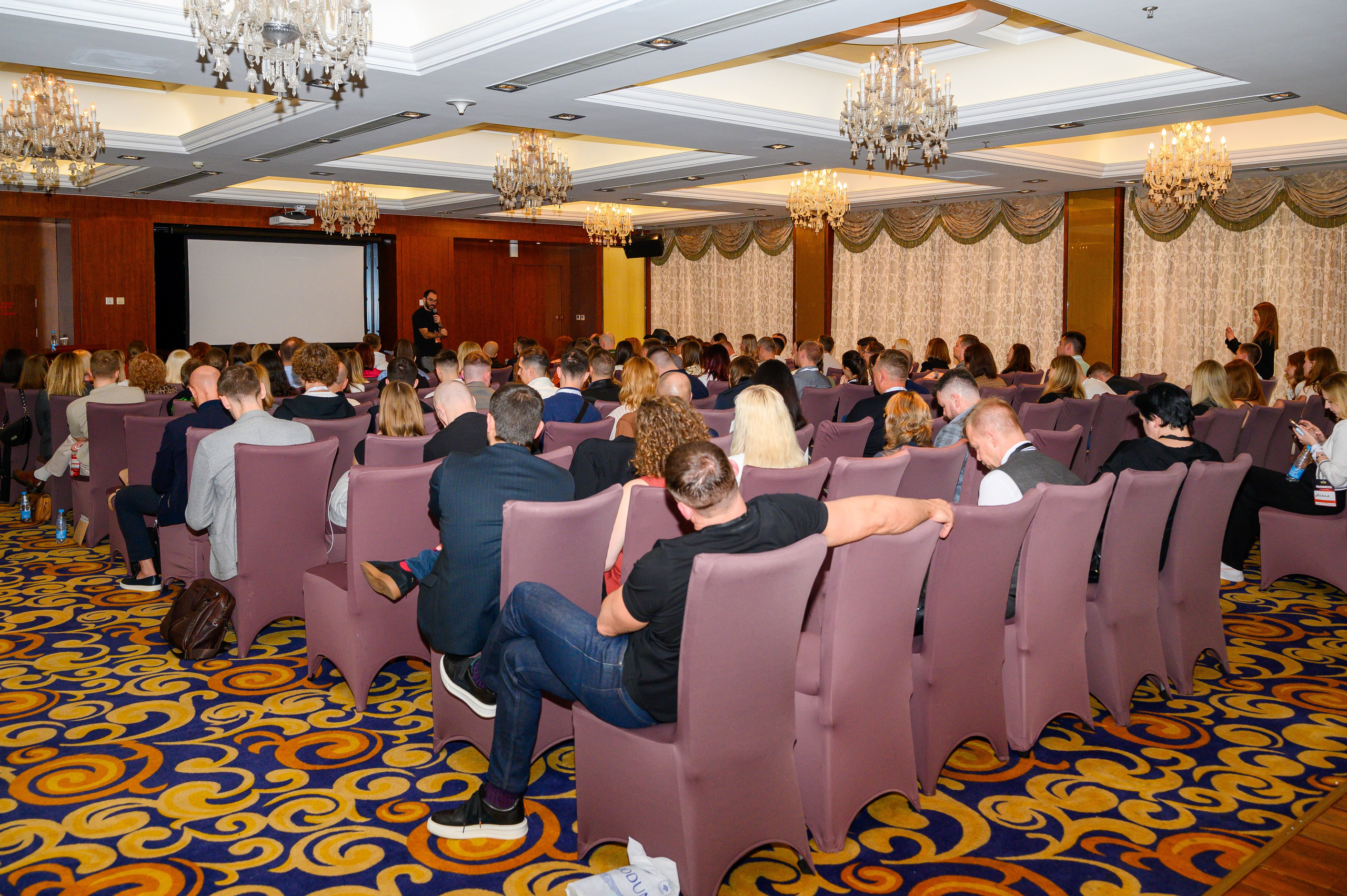 Репортажная съемка с открытия магазина. Фотоуслуги, услуги фотографа, фотографирование важных событий