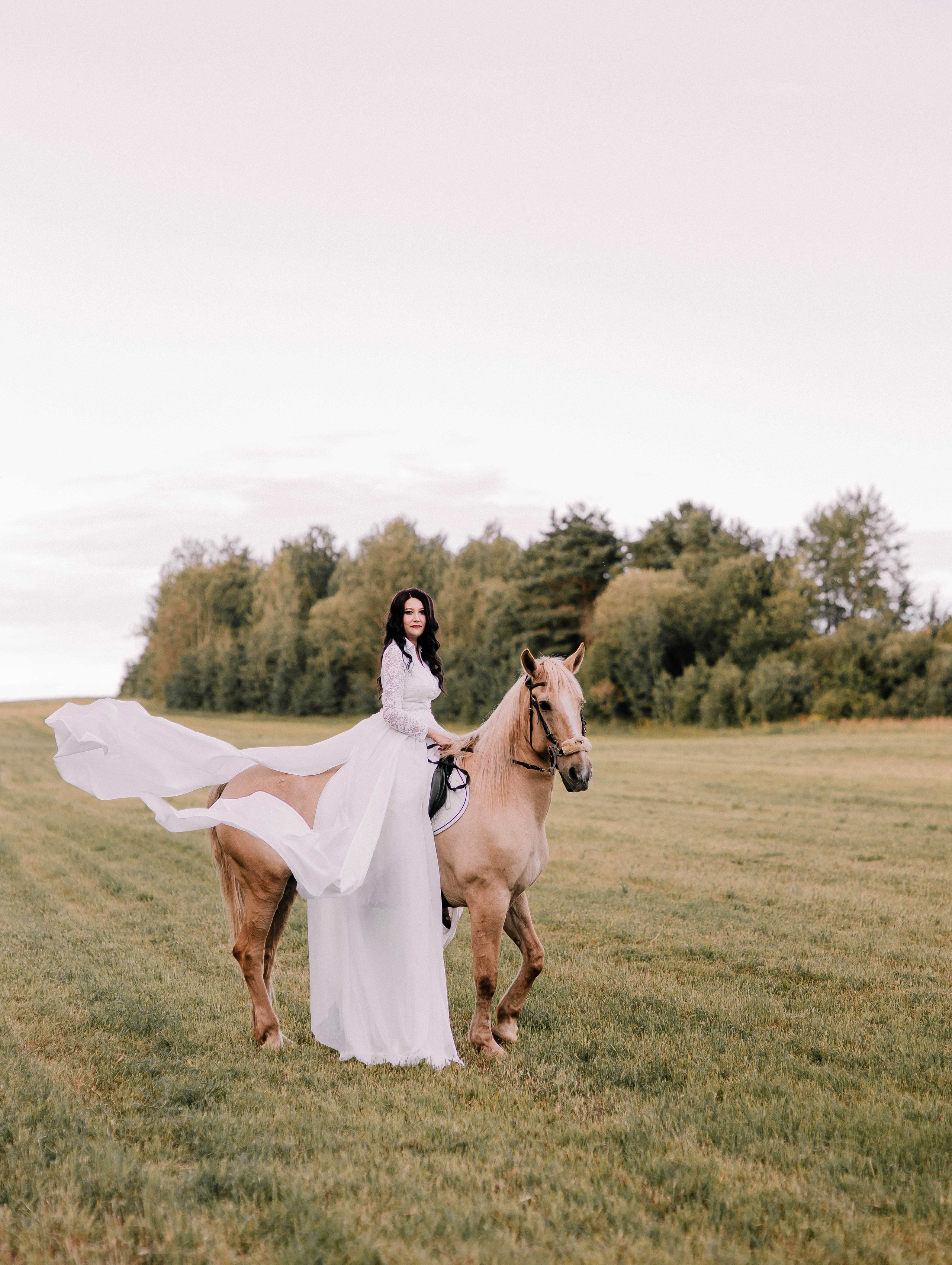Платья со шлейфами. Фотосессия. Псков. Фотосессии Фотодни Псков СПб