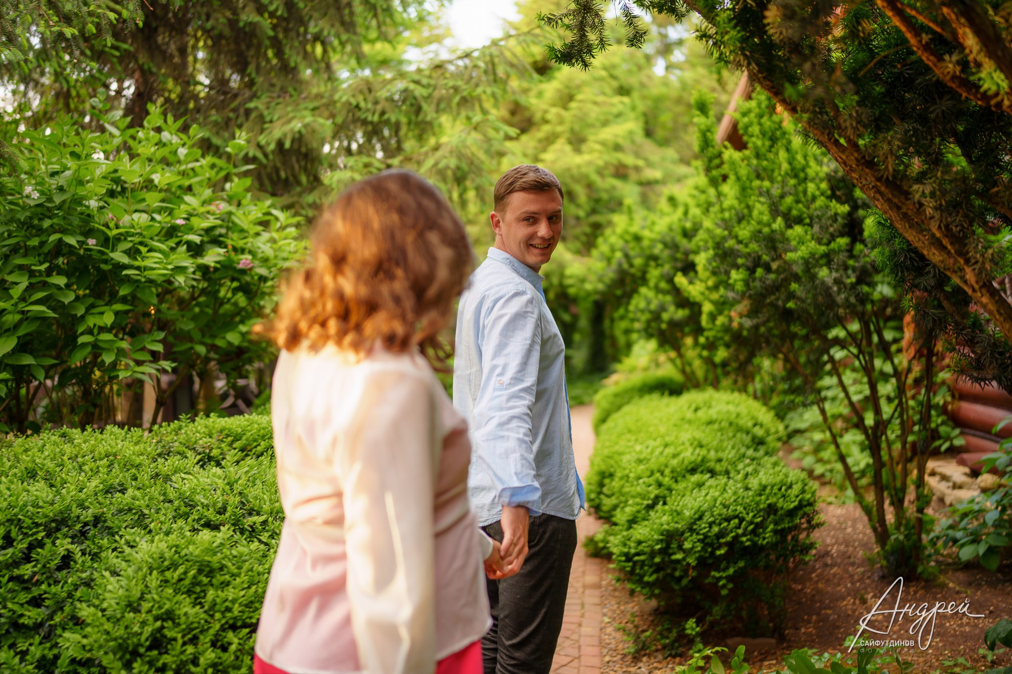Фотосессия беременности в парк-отеле Олд Хаус | Прогулка будущих родителей по территории | Фотограф Андрей Сайфутдинов Ростов-на-Дону