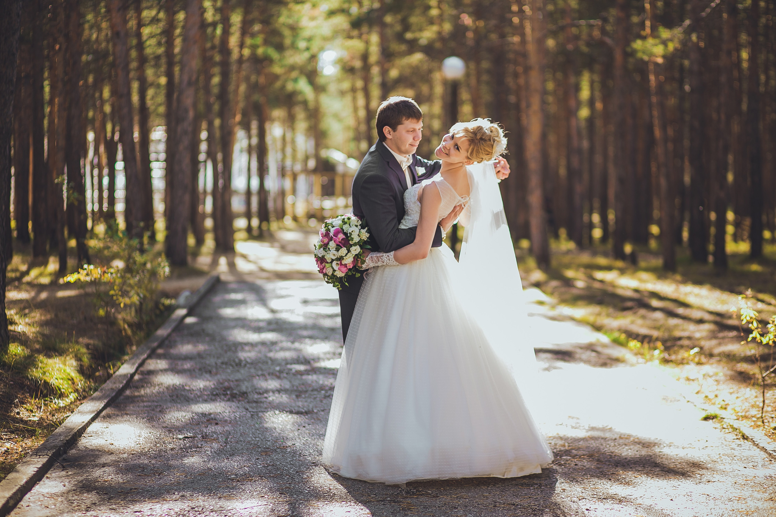 Летнее свадебное фото. Фотограф Надежда Куин, Якутск