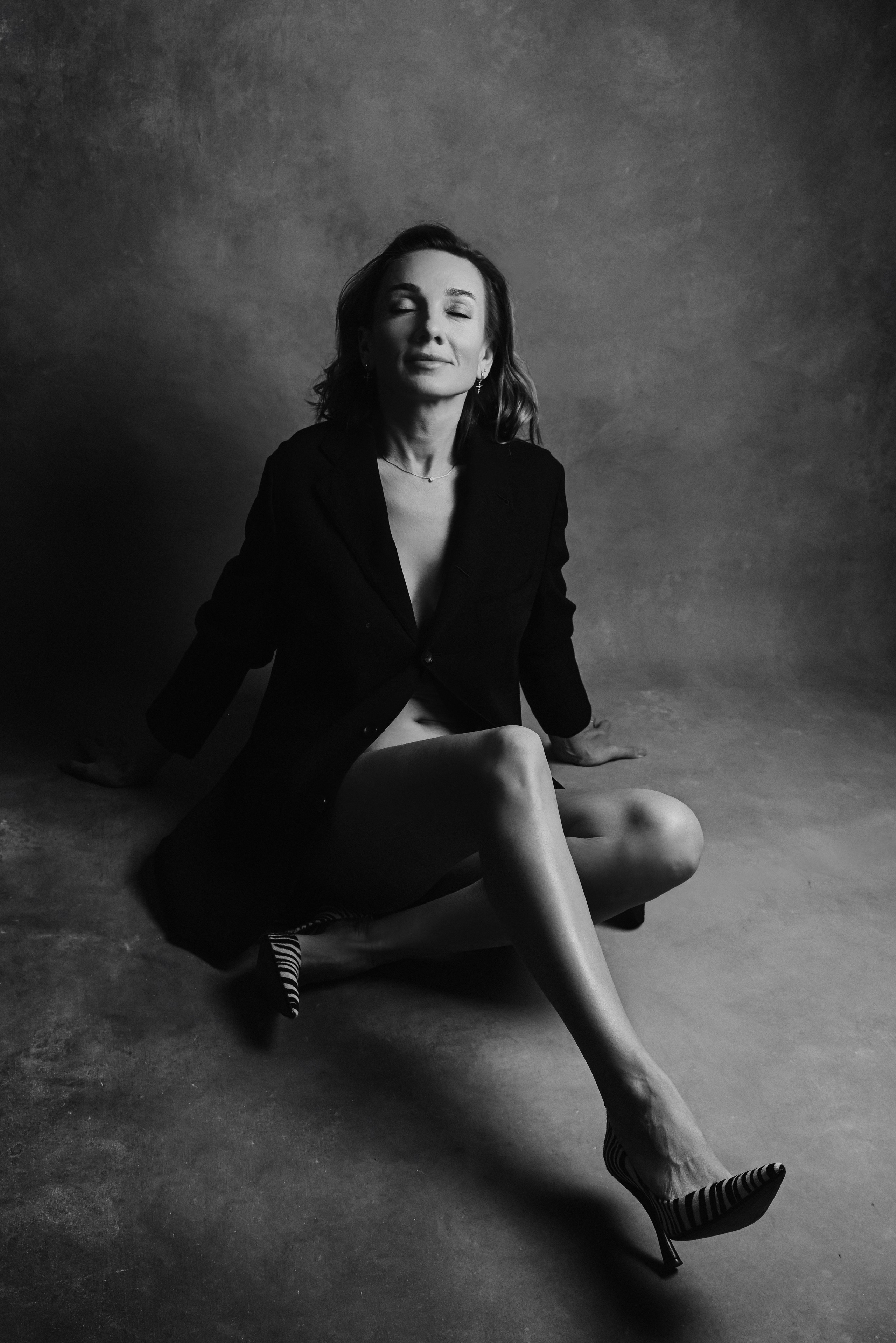 Студийная фотосессия в Кургане. Свадебный и семейный фотограф Любава в Кургане