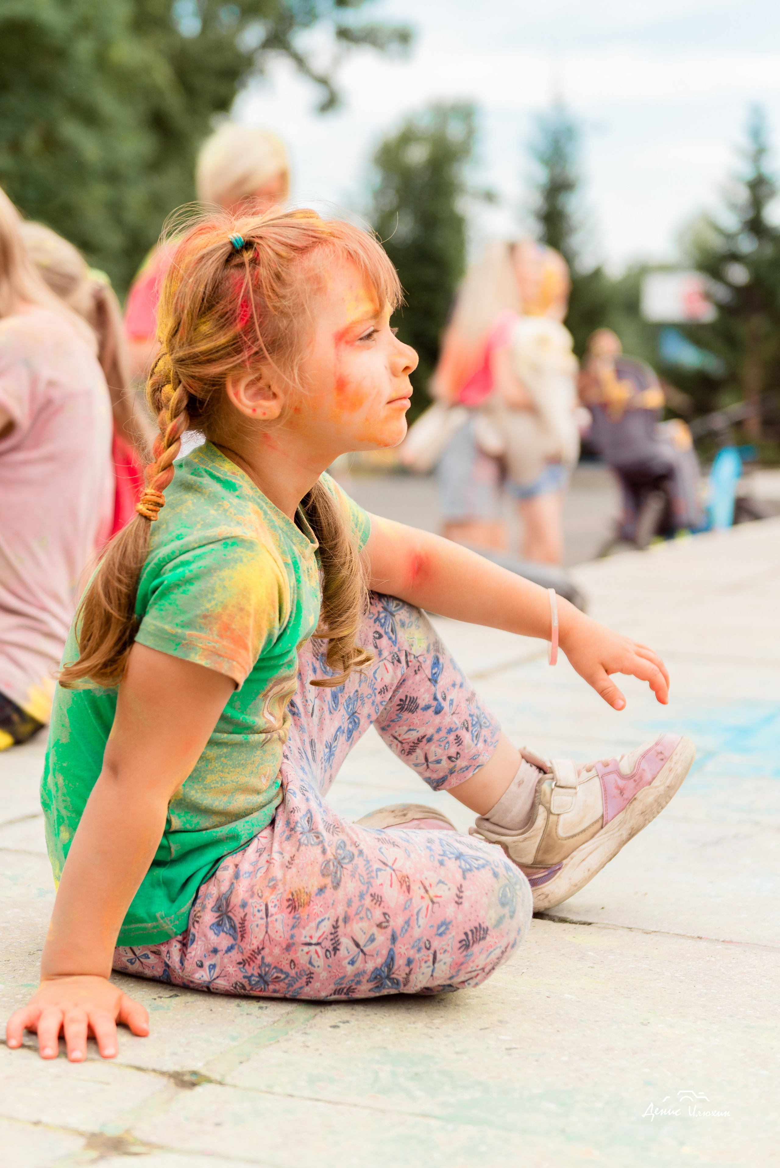 Краски Холи в Комсомольском Парке 2023. Детский фотограф, семейный фотограф и репортажи в Кемерово