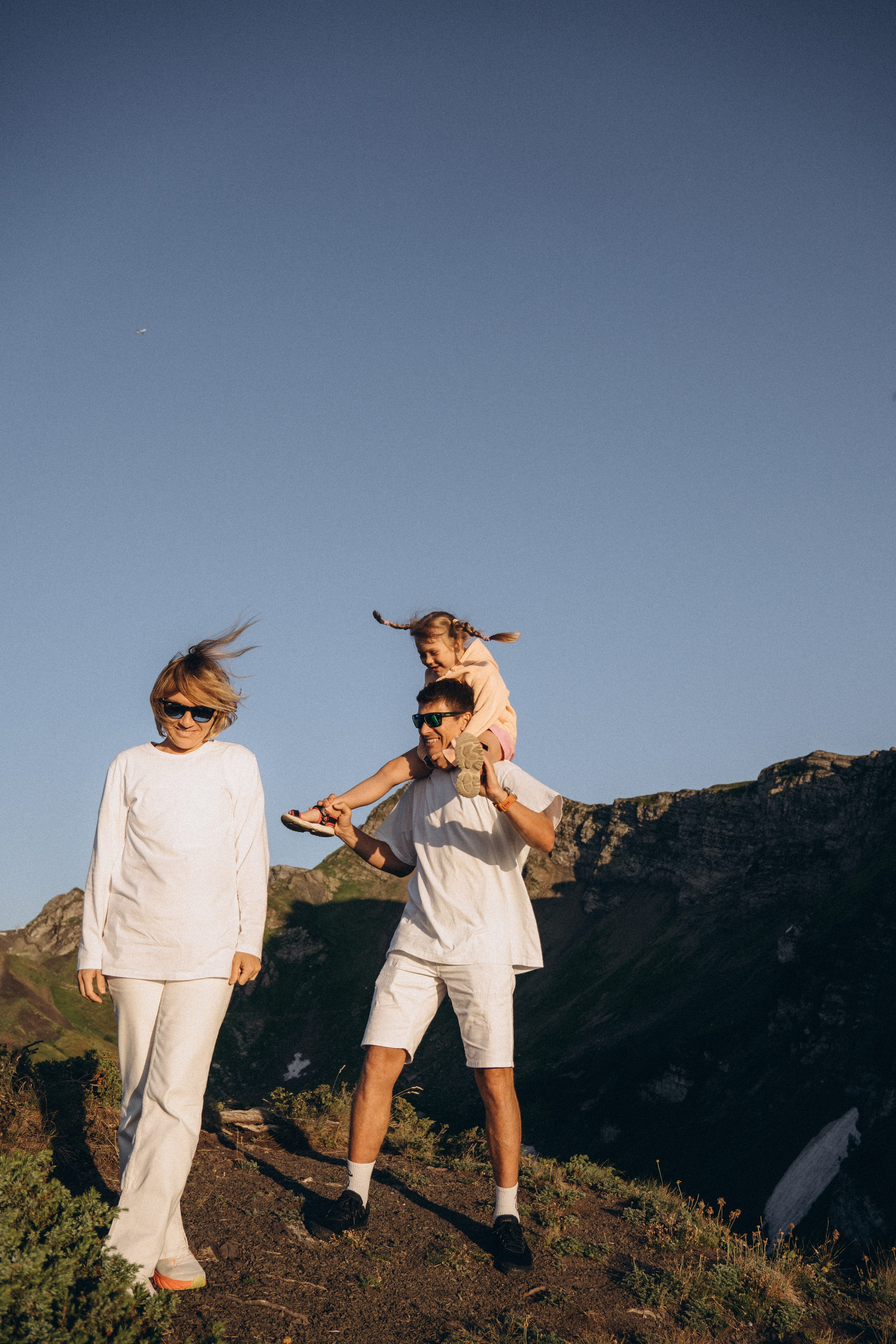 Gregory, Marina & Martina. Olga Antipova — photographer