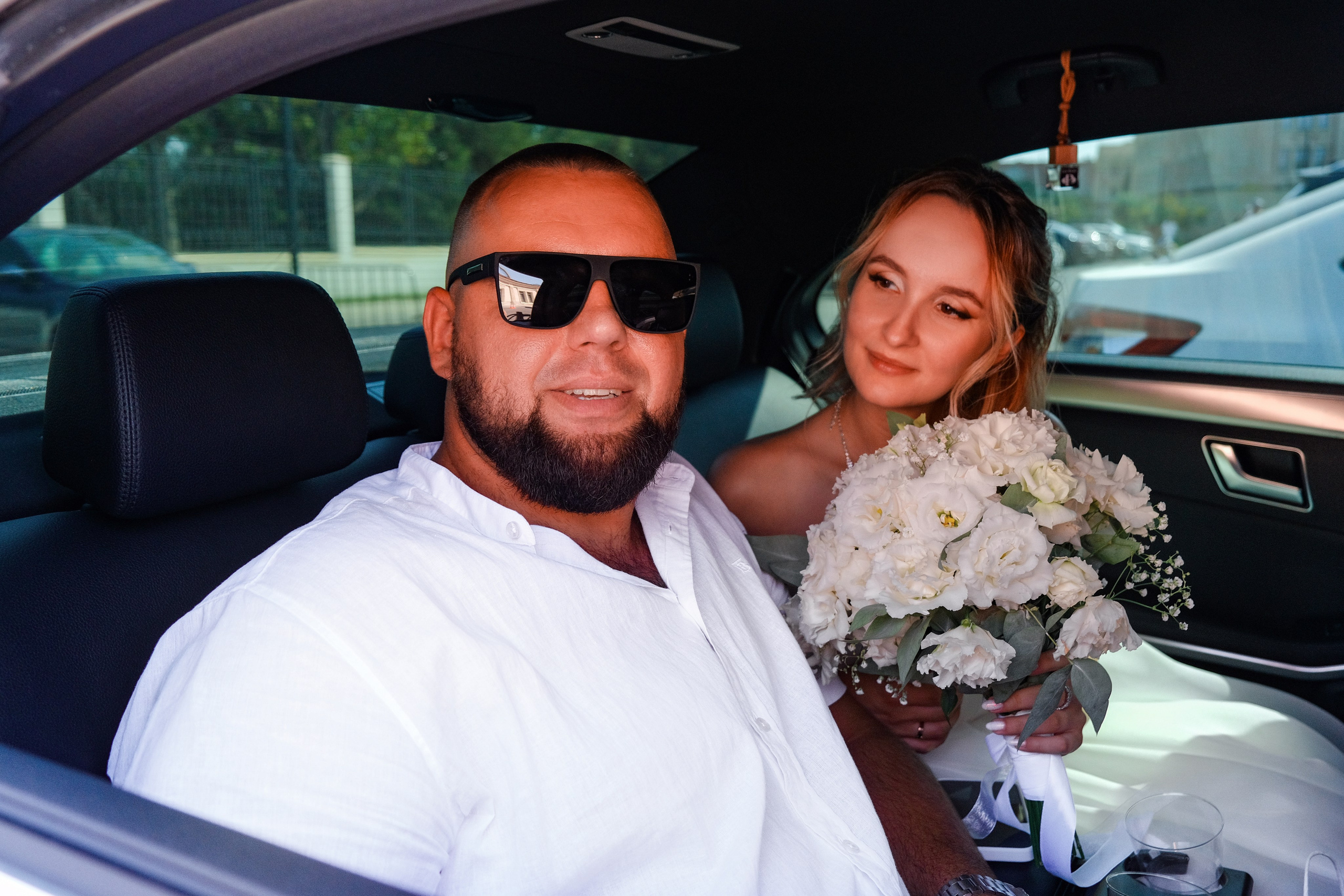 Свадебная фотосессия в Новом Херсонесе и Золотой балке. Профессиональная фотосъемка в Крыму. Натуральные эмоции и живые кадры. Забронируйте дату прямо сейчас!