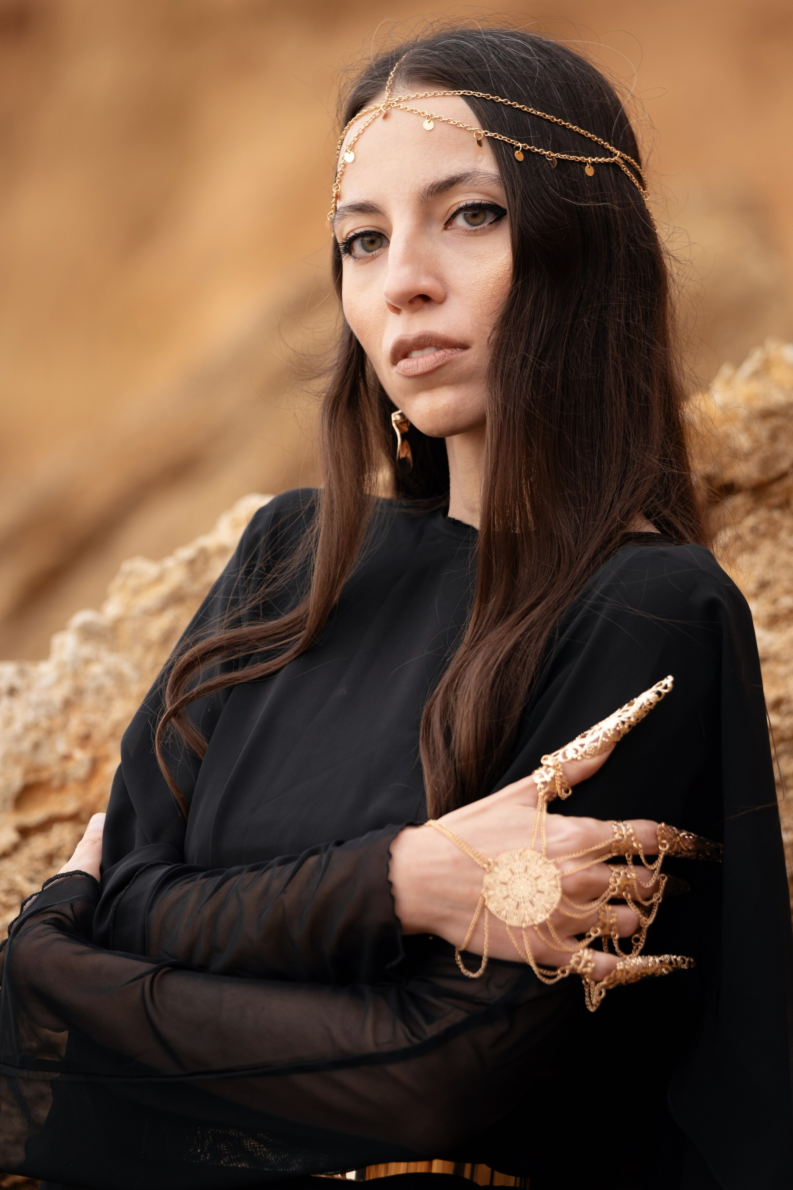 Фотосессия у моря, арабская эстетика. Профессиональная фотосъемка в Крыму. Натуральные эмоции и живые кадры. Забронируйте дату прямо сейчас!