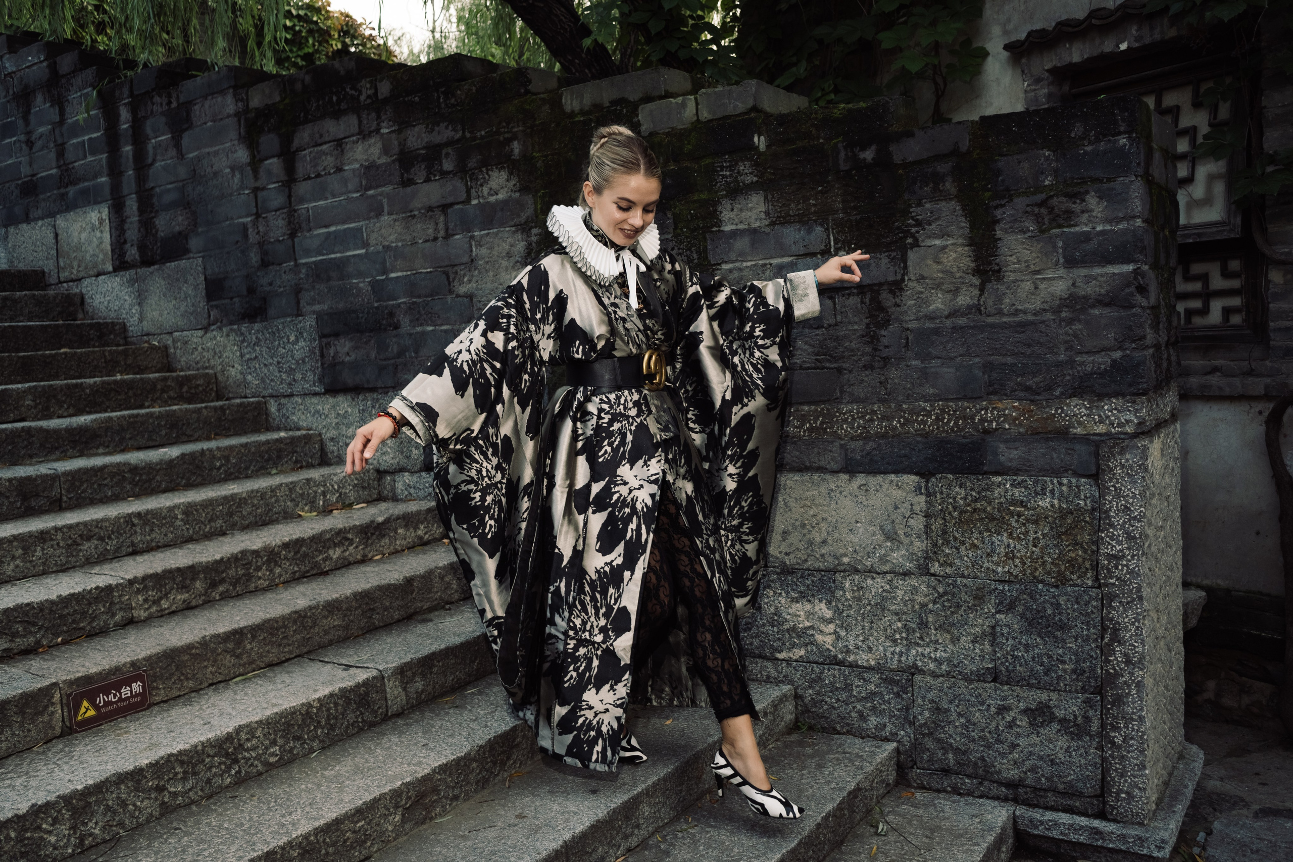 Evening Photoshoot in Gubei with a Stylist