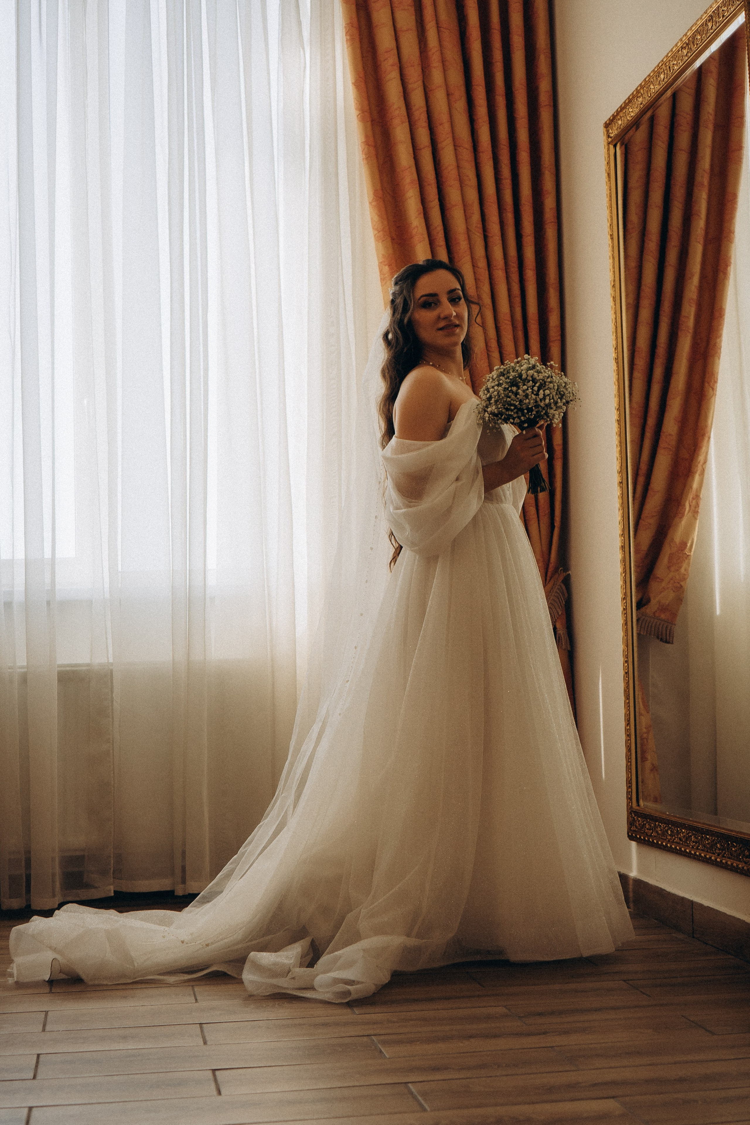 СВАДЕБНАЯ СЬЕМК В ПАРКЕ 300-ЛЕТИЯ. Профессиональный фотограф, Санкт-Петербург — Виктория Богомолова