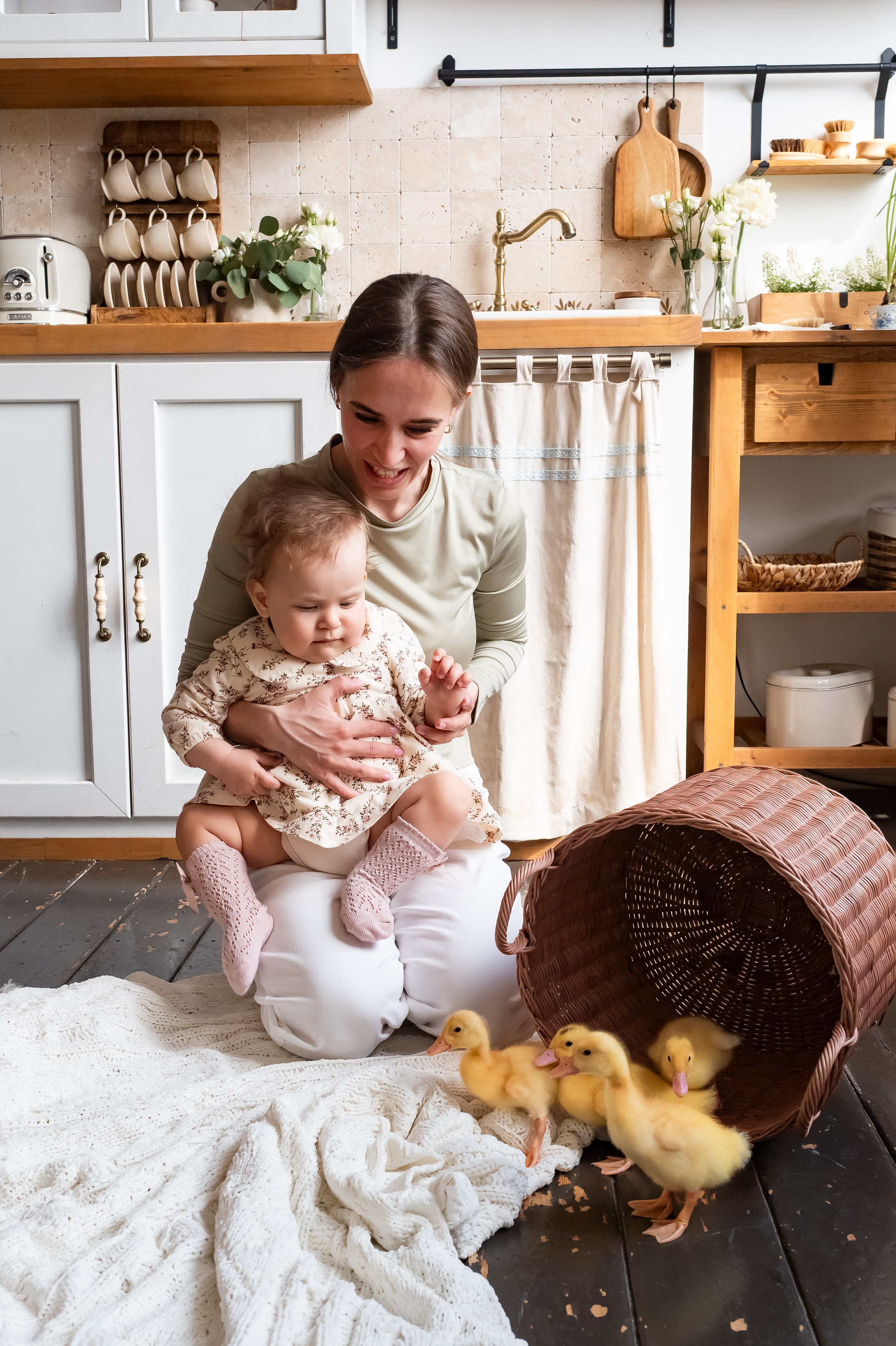 Мира 1 год. Репортажный, семейный и детский фотограф в Пензе и Заречном Арина Ермилова. Картины барельеф на заказ