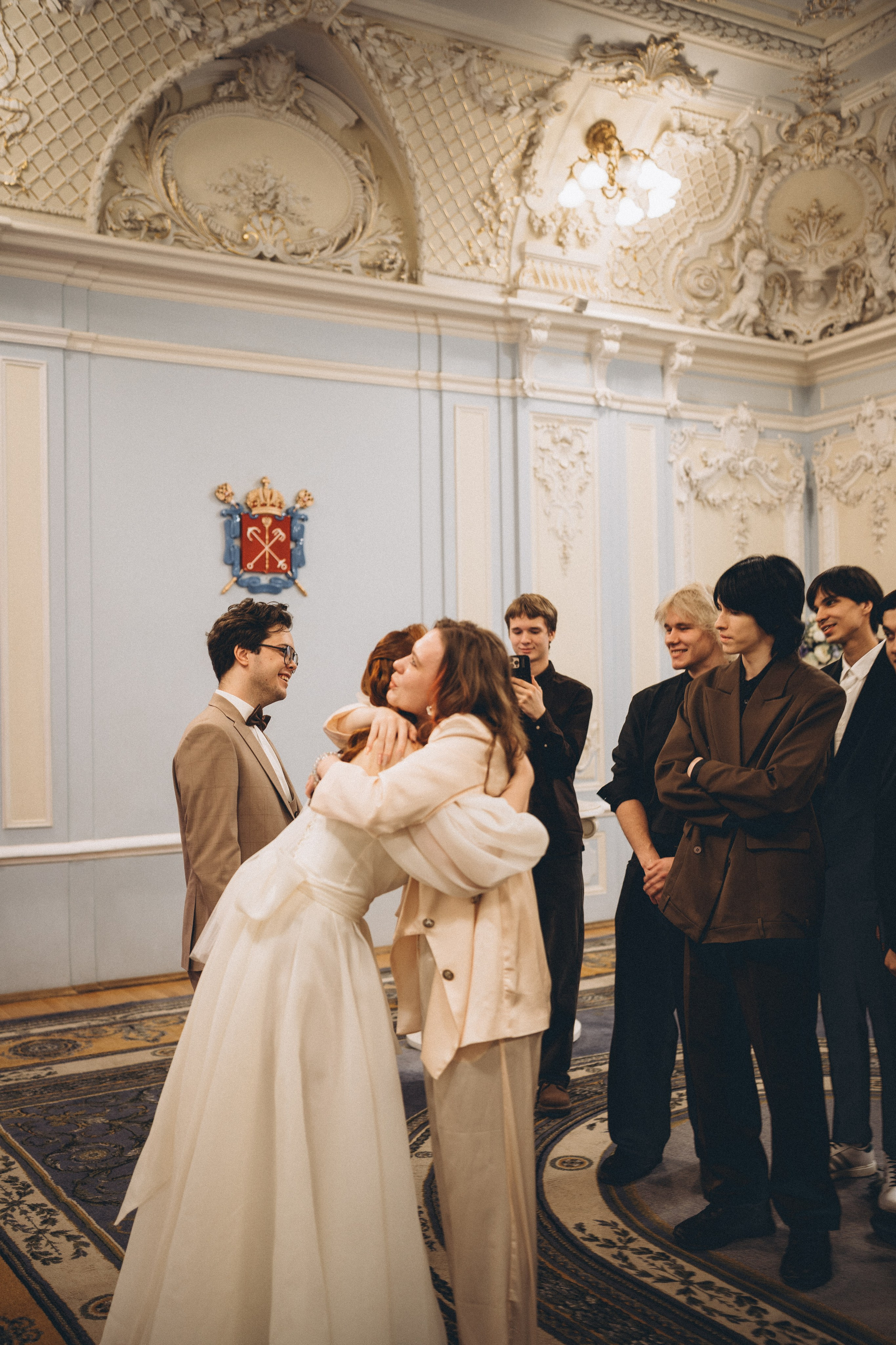 СВАДЕБНАЯ СЬЕМКА ВО ВТОРОМ ДВОРЦЕ С ГОСТЯМИ И ПРОГУЛКА В ТАВРИЧЕСКОМ САДУ. Профессиональный фотограф, Санкт-Петербург — Виктория Богомолова