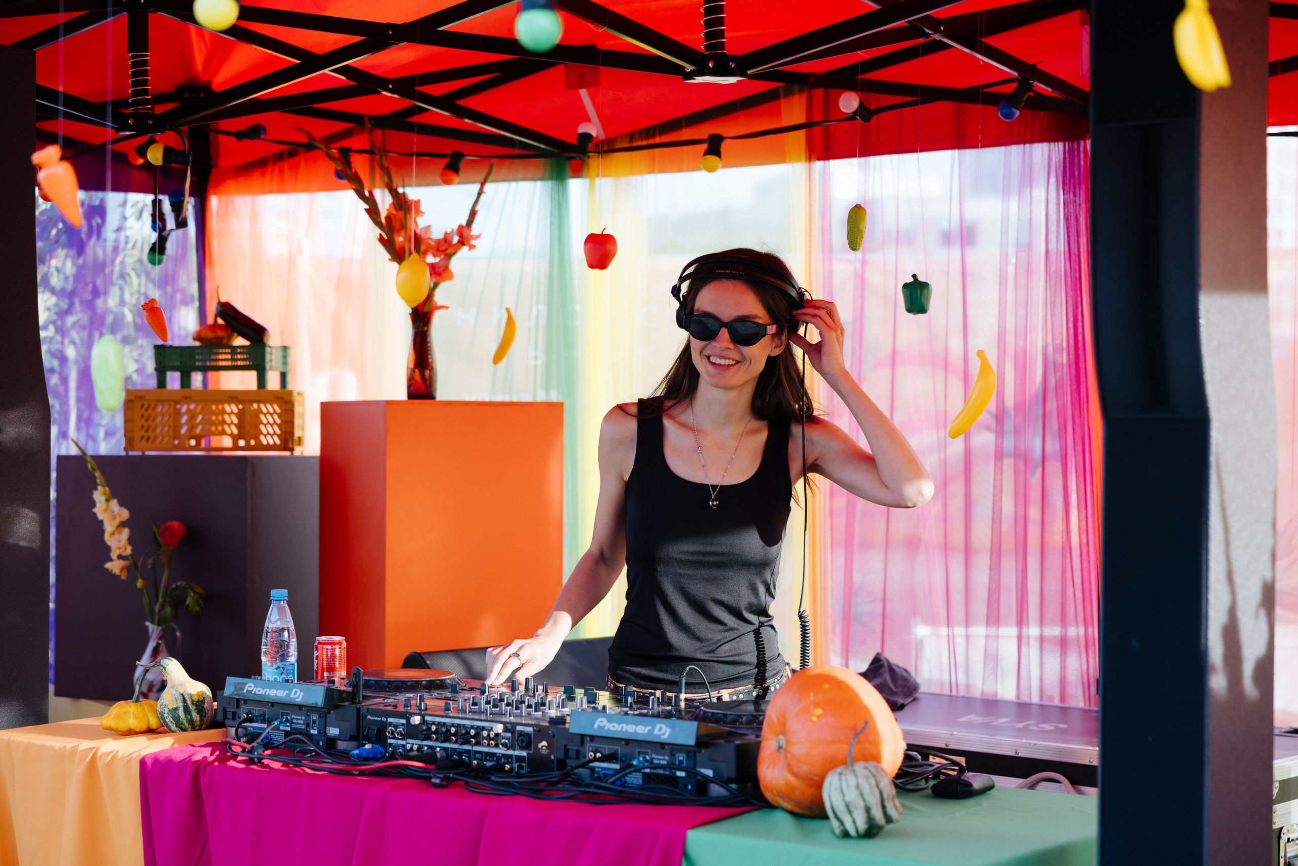 13–14 сентября 2025 на Даниловском рынке / День 2 / фото Валерий Белобеев. Фотоотчеты «Ламбада-маркета»