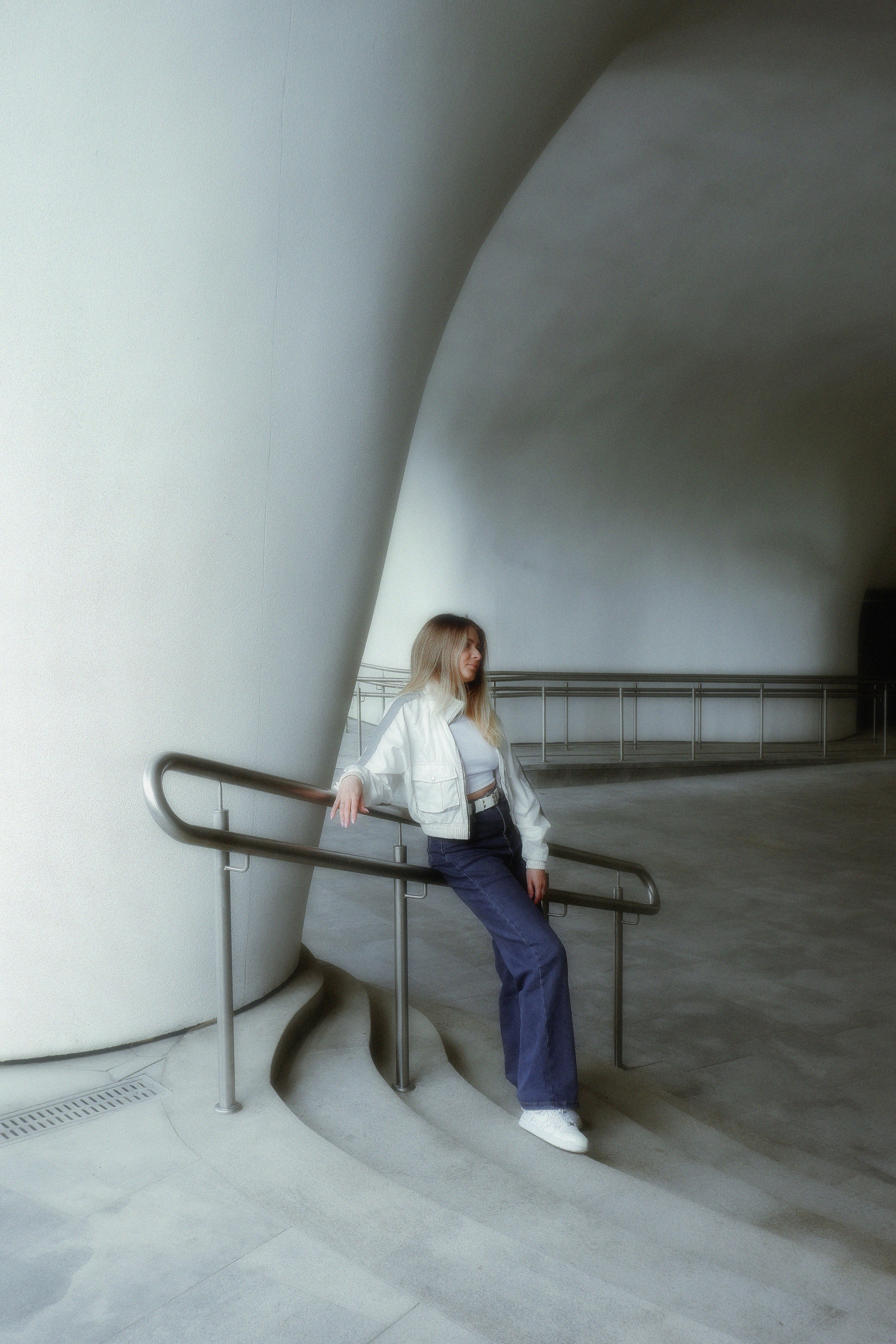 ANNA — PHOTOGRAPHER