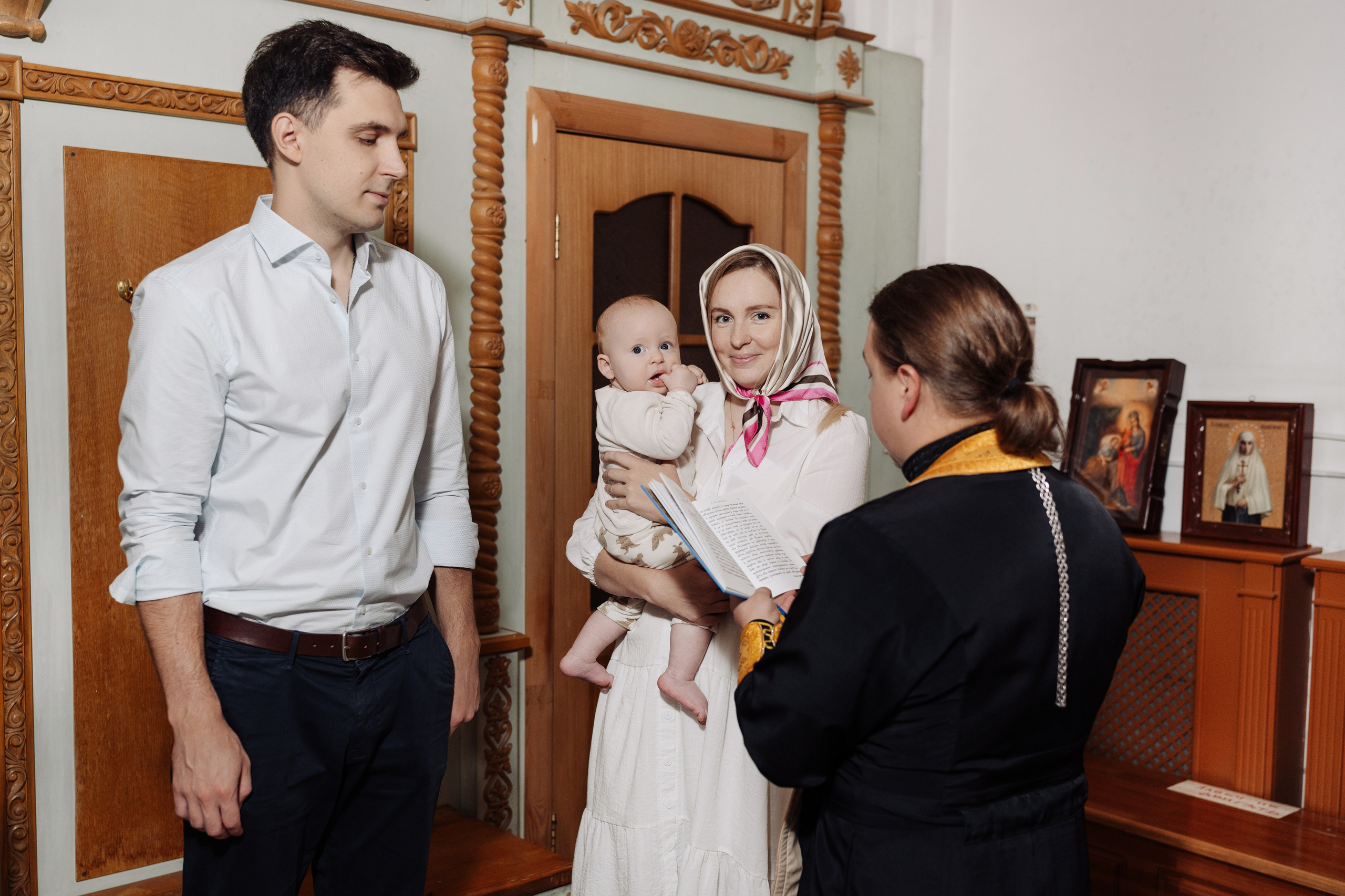 Таинство крещения. Свадебный и семейный фотограф Ксения Ржевская (Митрохина)