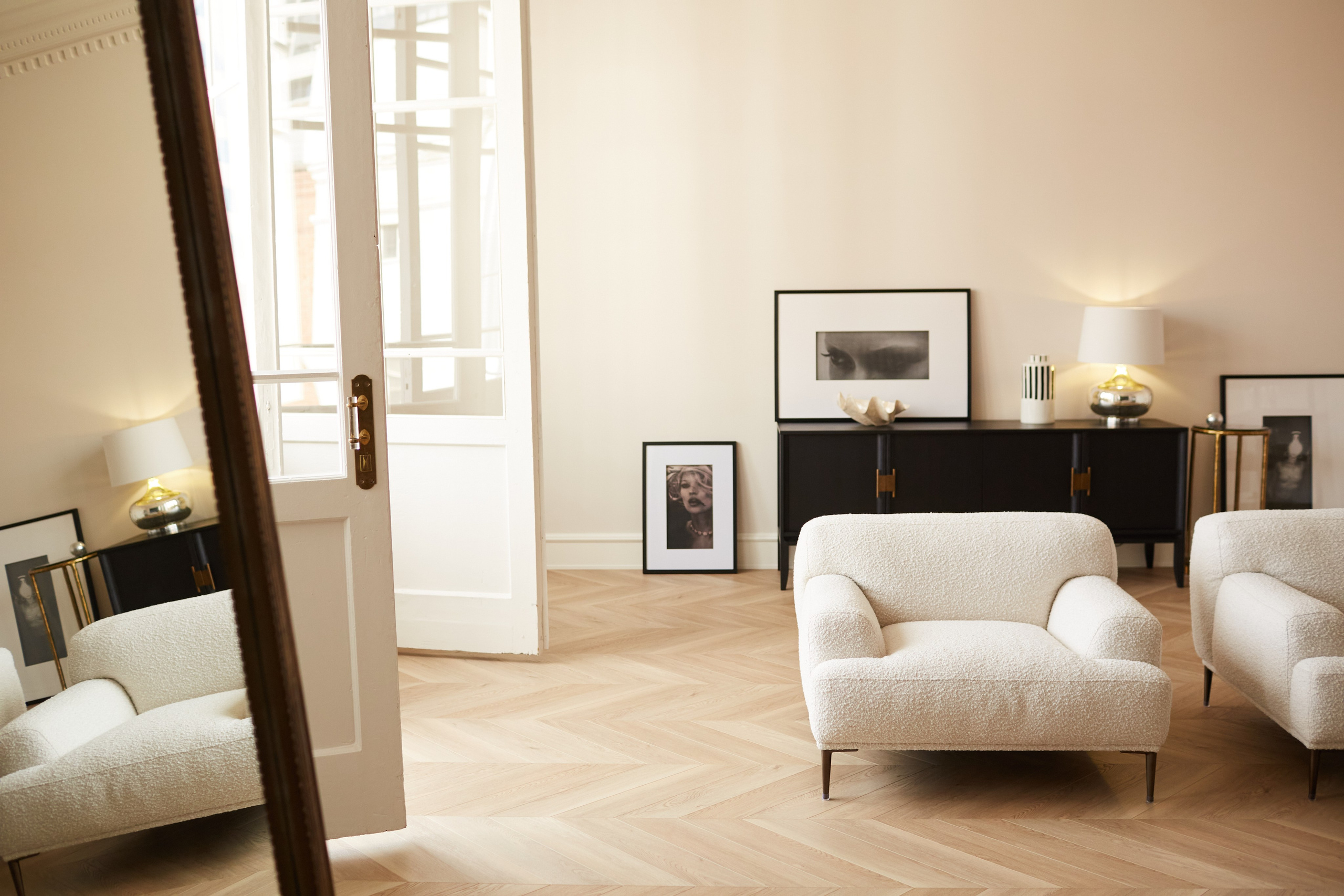 Интерьер фотостудии «ПАРИЖ». Семейный и детский фотограф в Краснодаре Анна Трашкова