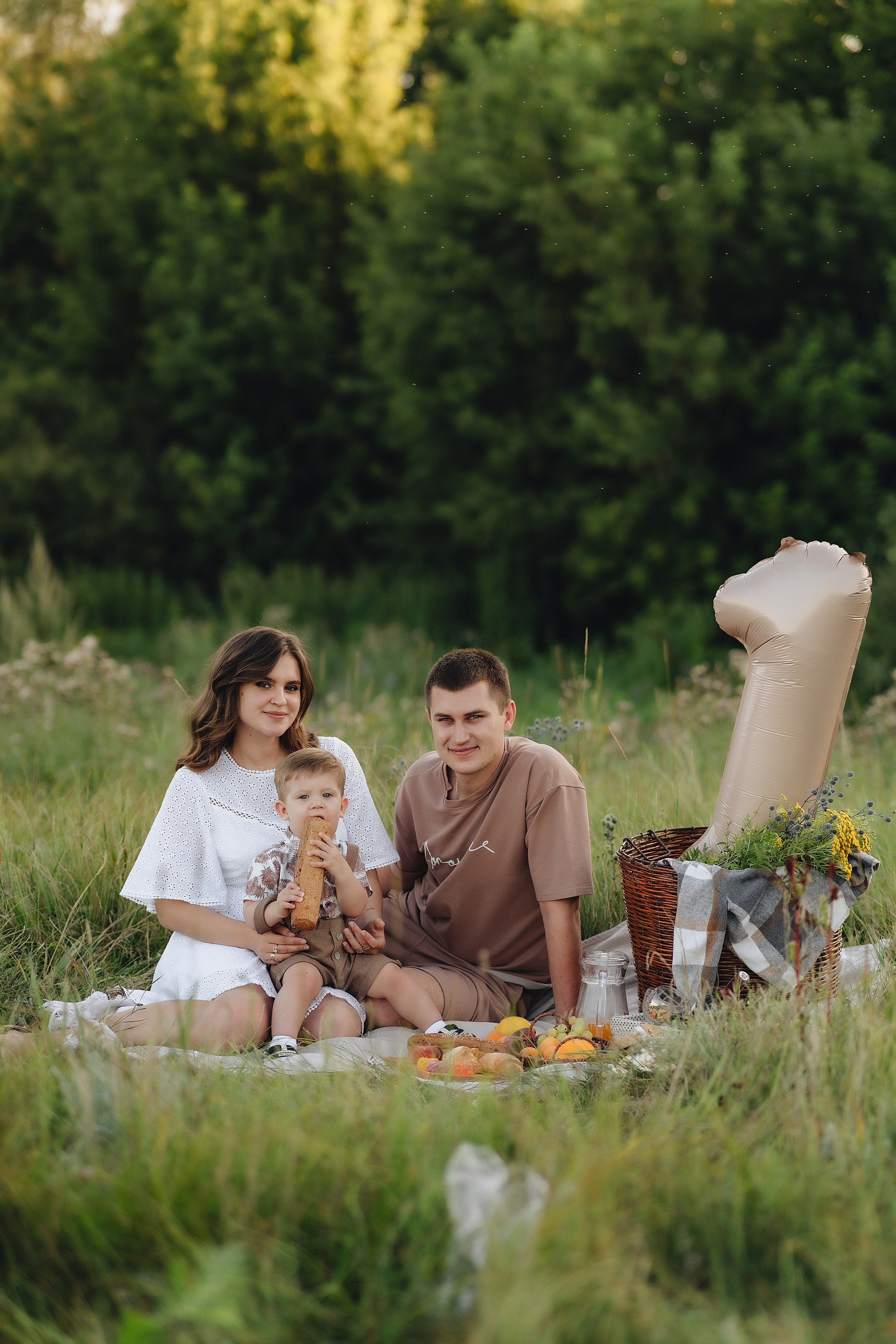 Светлана, Сергей и Женя | Семейная съемка на закате. Фотограф Карина Шмулёва. Воронеж и область