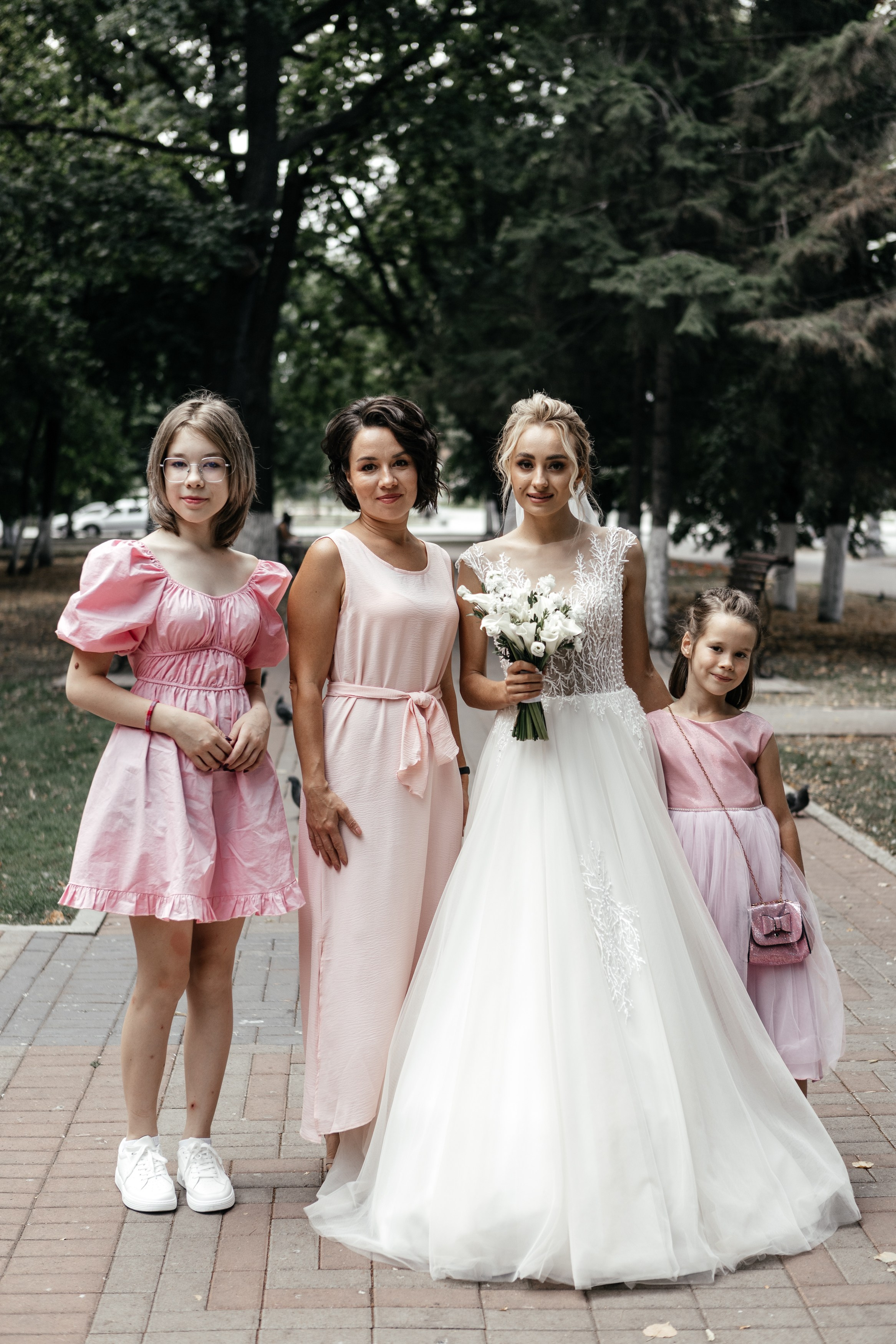 Свадебный фотограф Уфа — Руслан ГабдлисламовЖивые эмоции, красивые кадры, воспоминания на всю жизнь.Работаю по всей Республике Башкортоста. Свадебный фотограф Уфа Руслан Габдлисламов