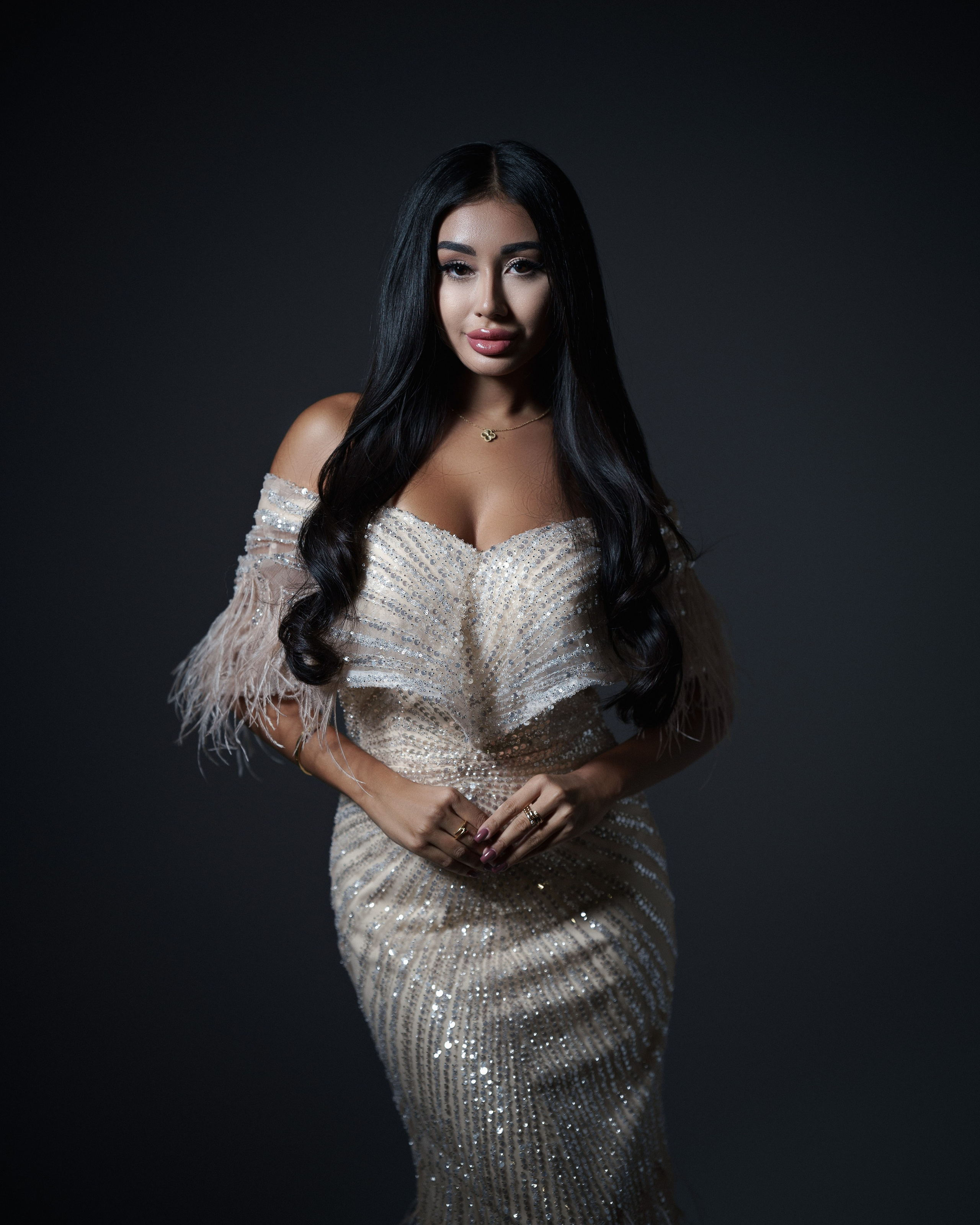 Имиджевая съемка вечерних платьев для AngelDress