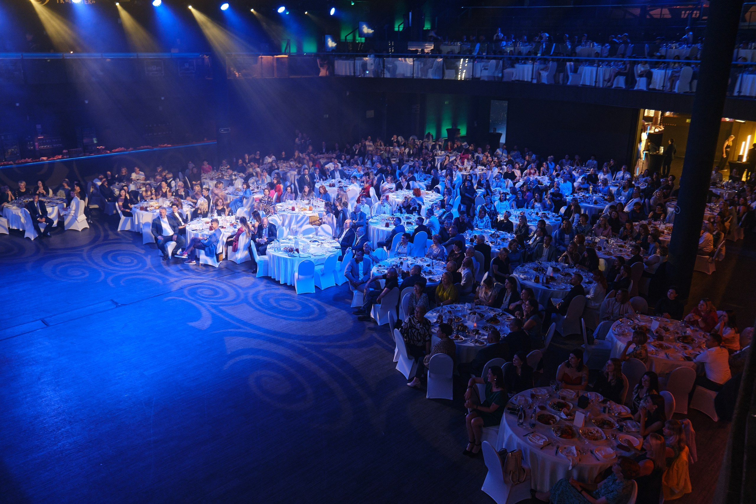 Площадка Атмосфера. Репортажный фотограф в Москве Денис Тамко