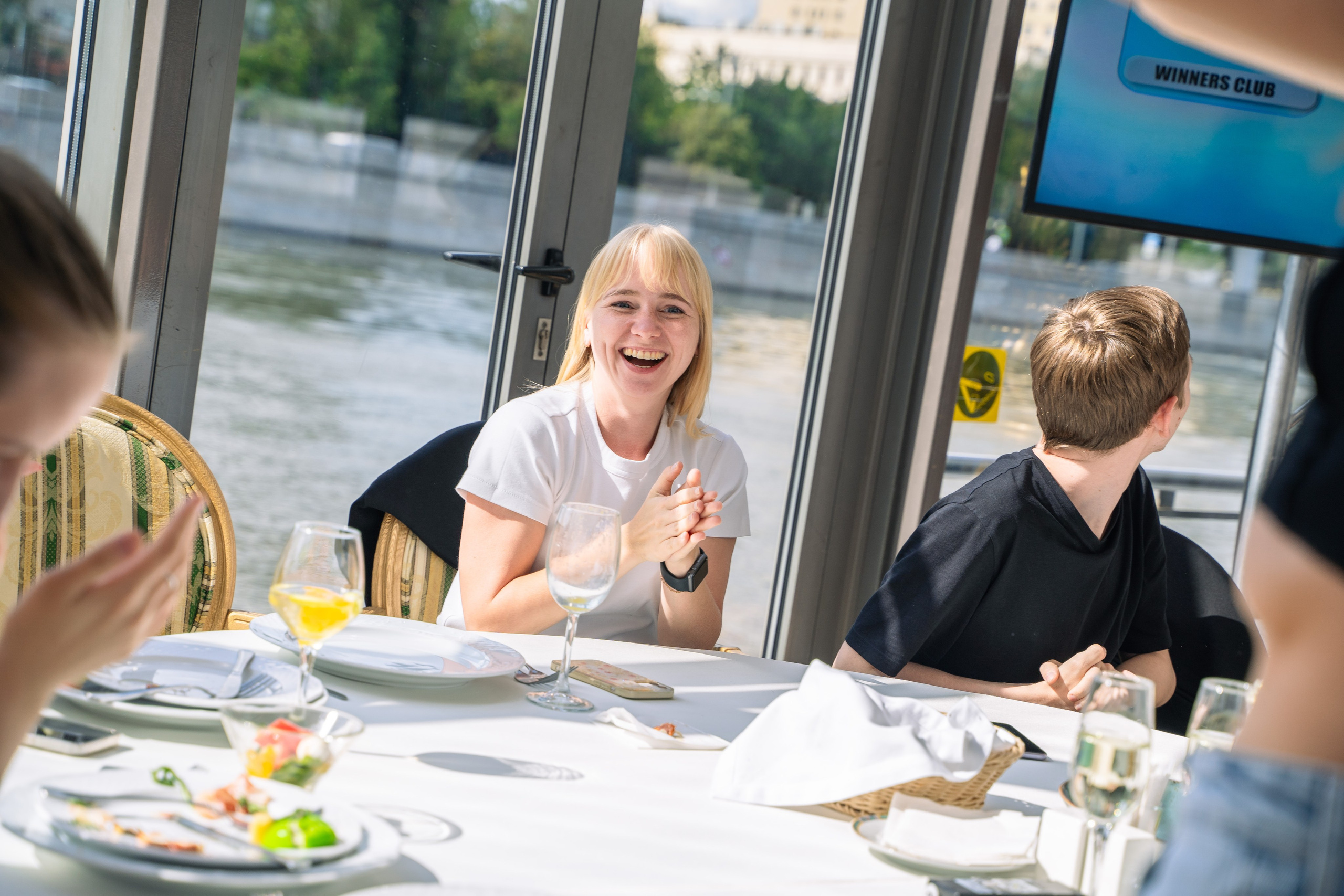 Квиз для Авито. Главная