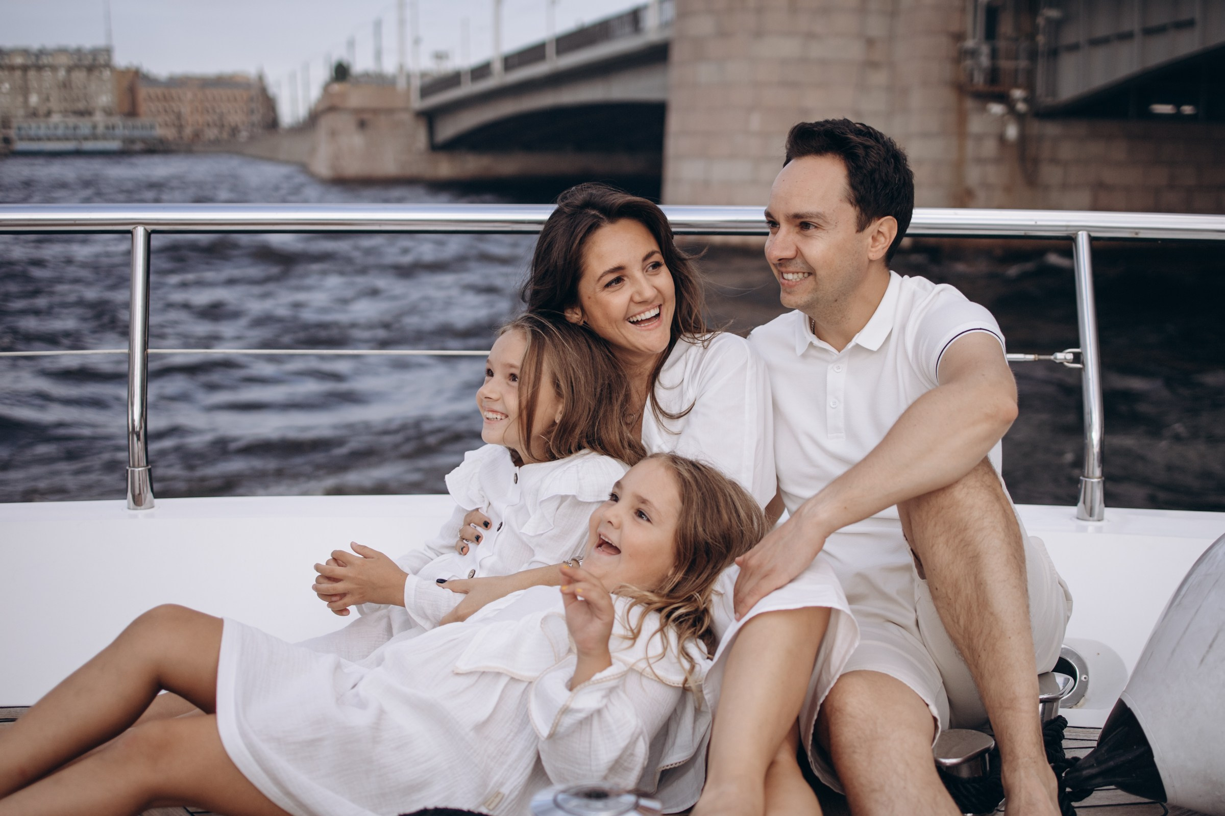 Люба, Миша, Ксюша и Даша. Семейный фотограф Екатерина Еремеева