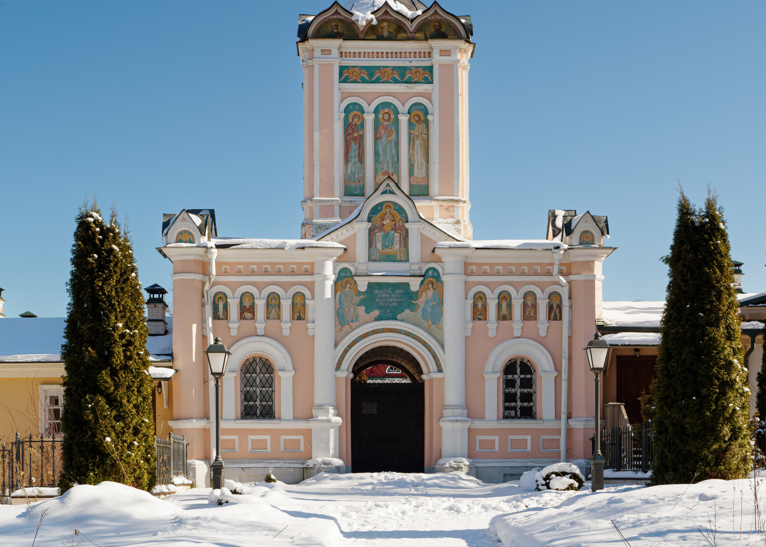 Оптина пустынь. Зима 2023 года. Фотограф Никифоров-Гордеев Сергей. Москва и МО