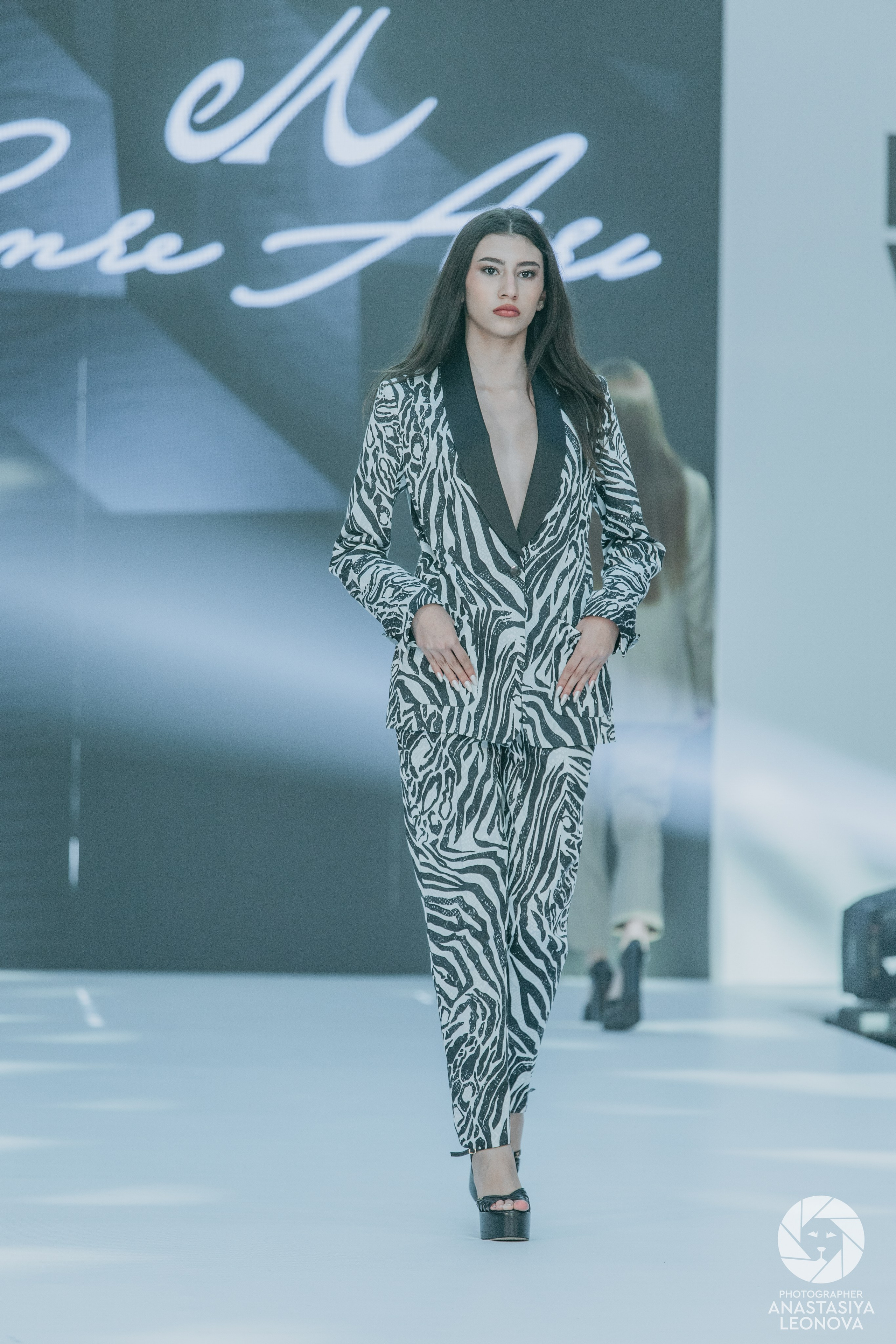 Fashion Week Türkiye [spring, 2025]. Anastasia Leonowa