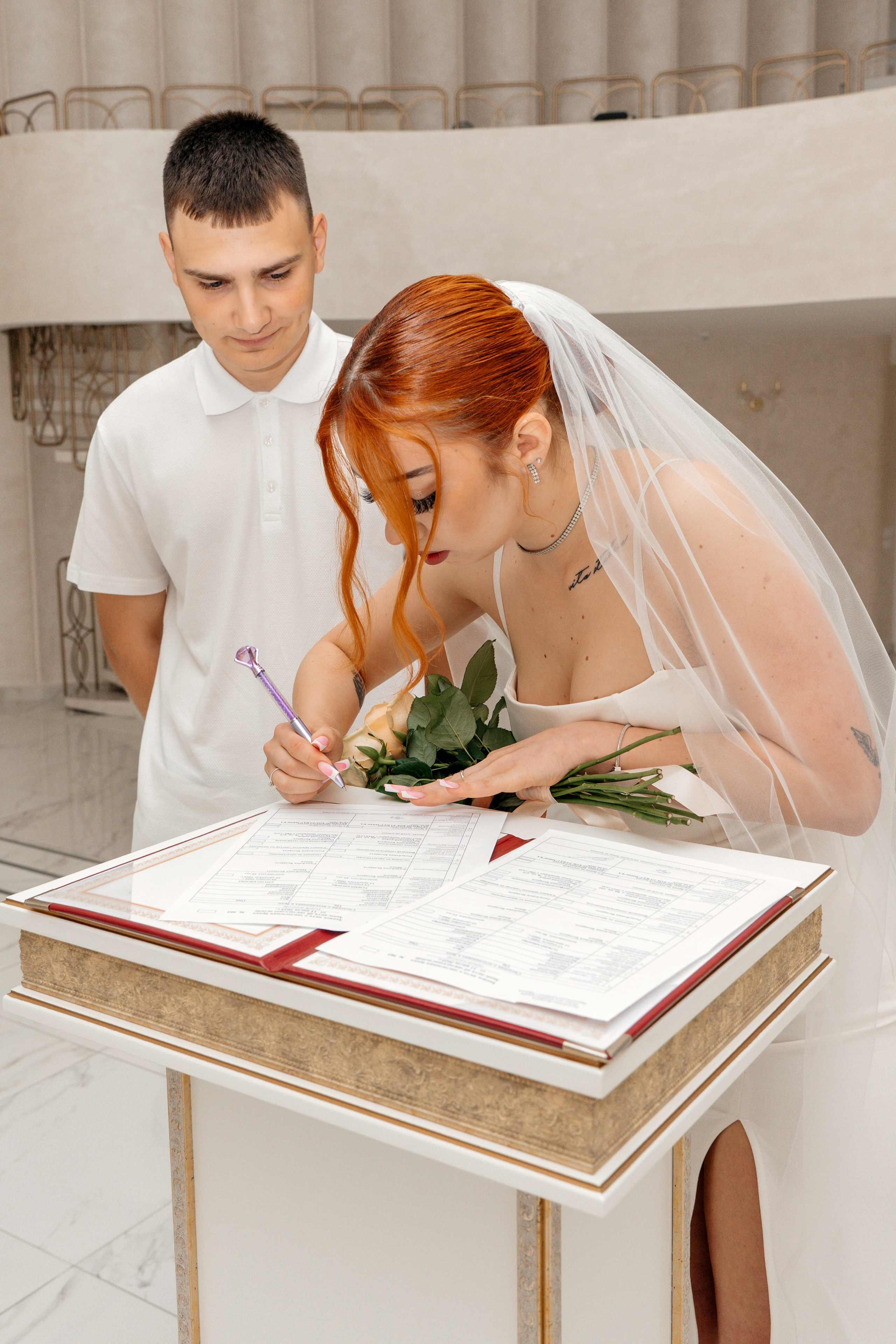 Любовь в каждом штрихе: роспись и свадебная прогулка. Ваш семейный фотограф в Минске — Вика Трегубова