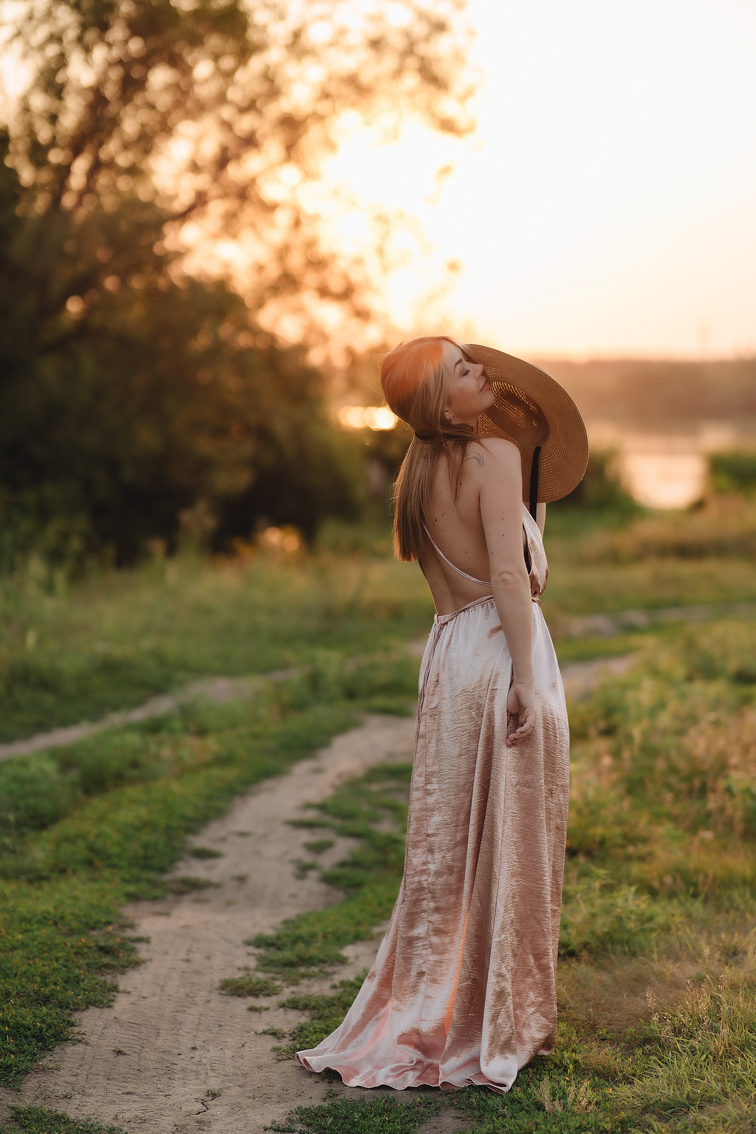 Юлия | Летняя съемка на закате. Фотограф Карина Шмулёва. Воронеж и область
