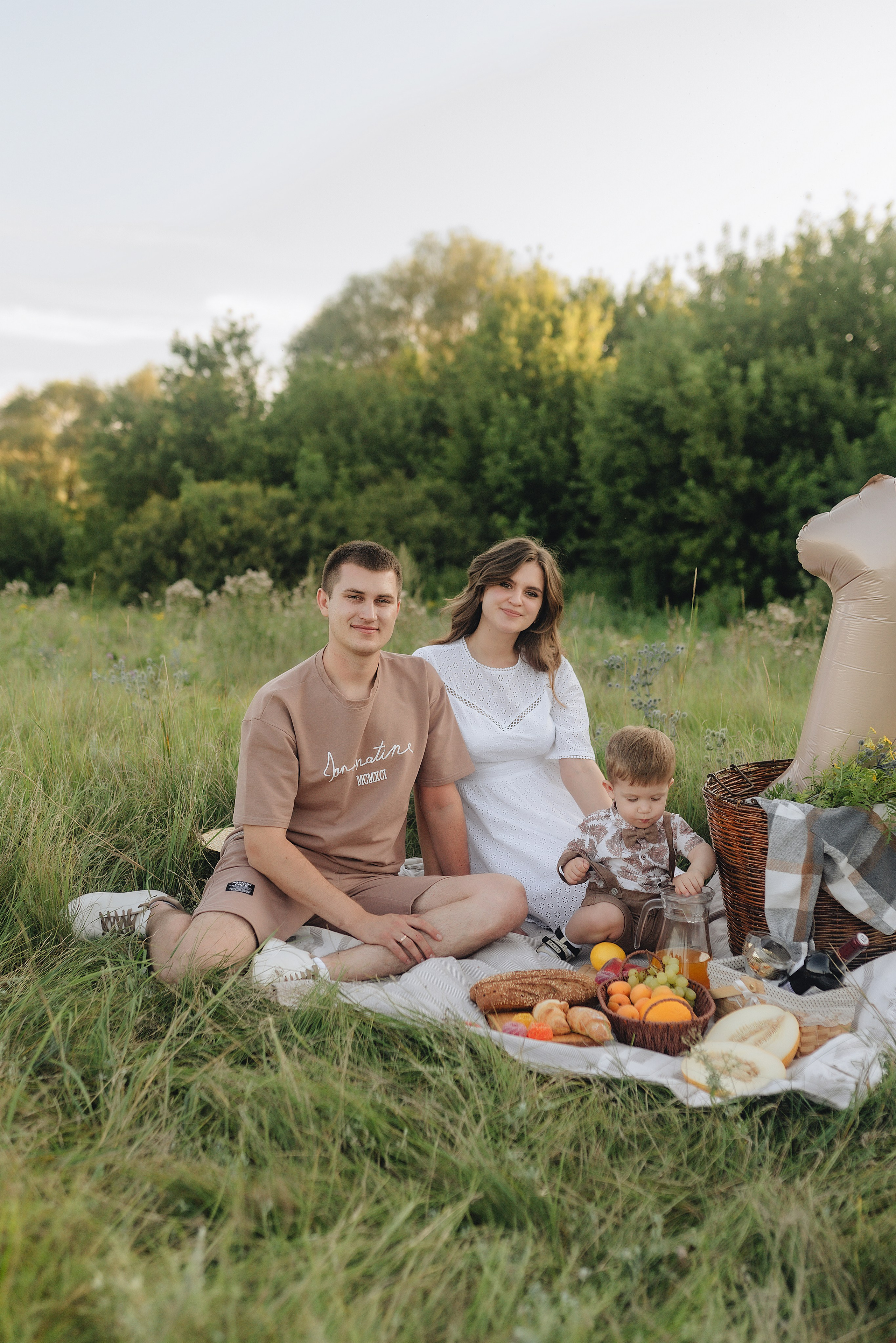 Светлана, Сергей и Женя | Семейная съемка на закате. Фотограф Карина Шмулёва. Воронеж и область