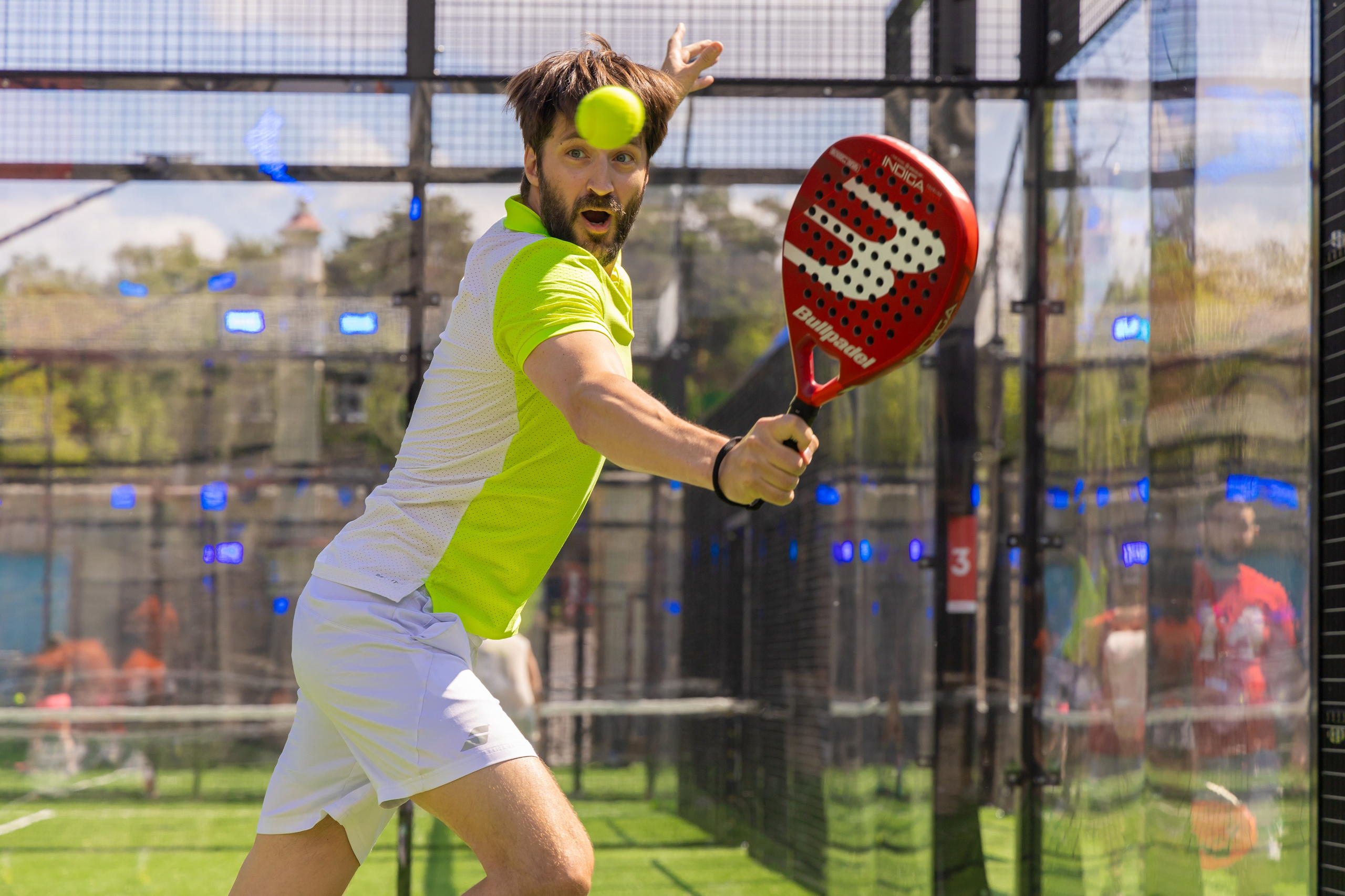 Теннис. Photomantis