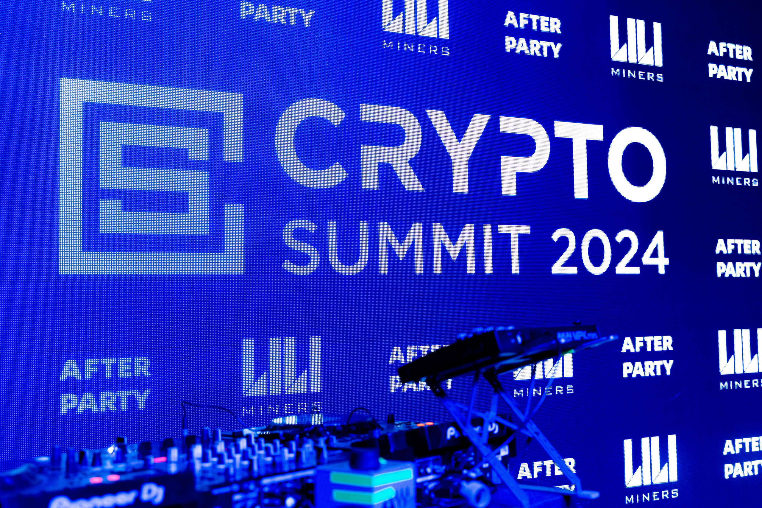 Crypto Summit Afterparty. Свадебный фотограф Москва