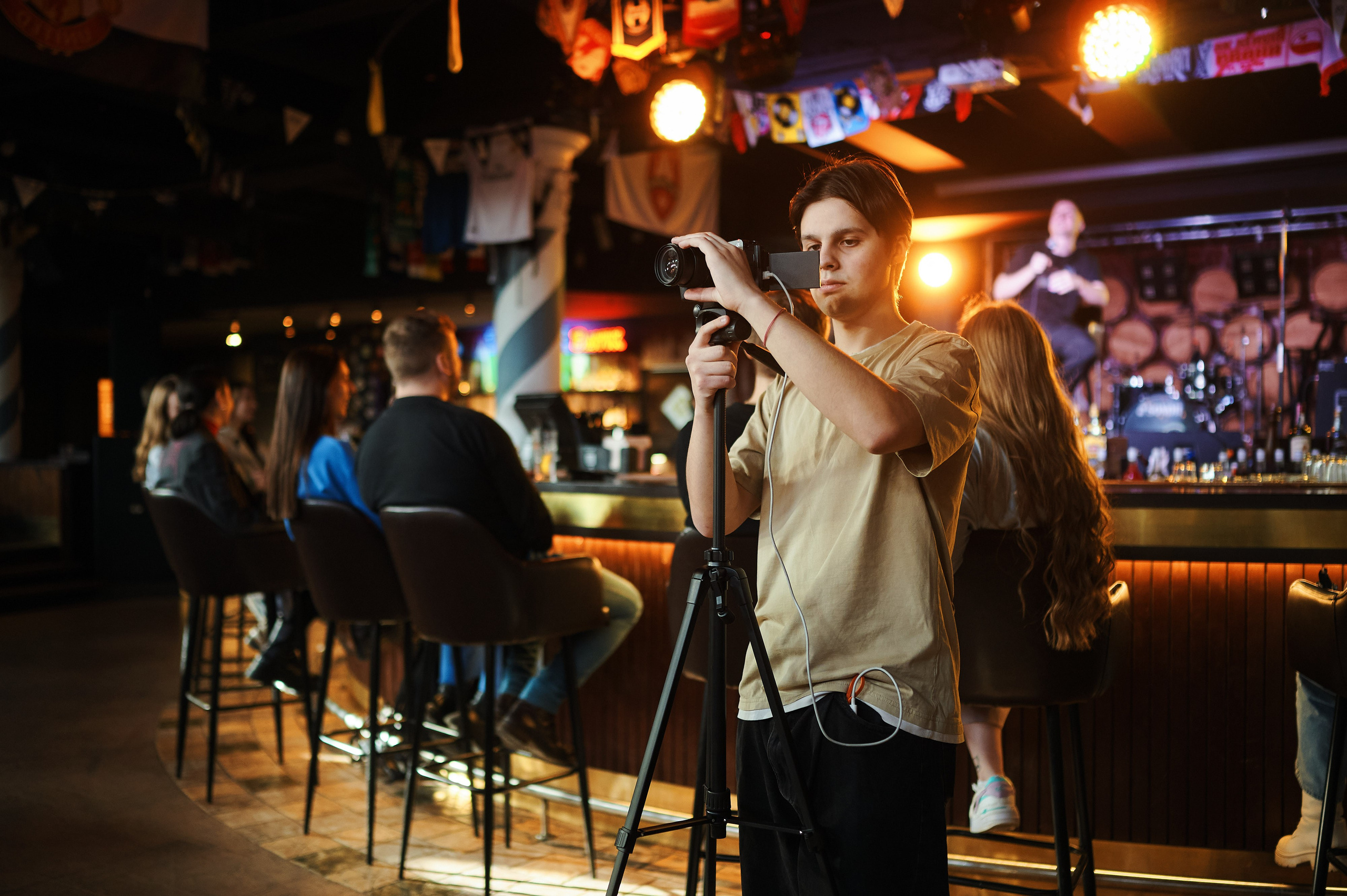 Импровизация с залом. Главная