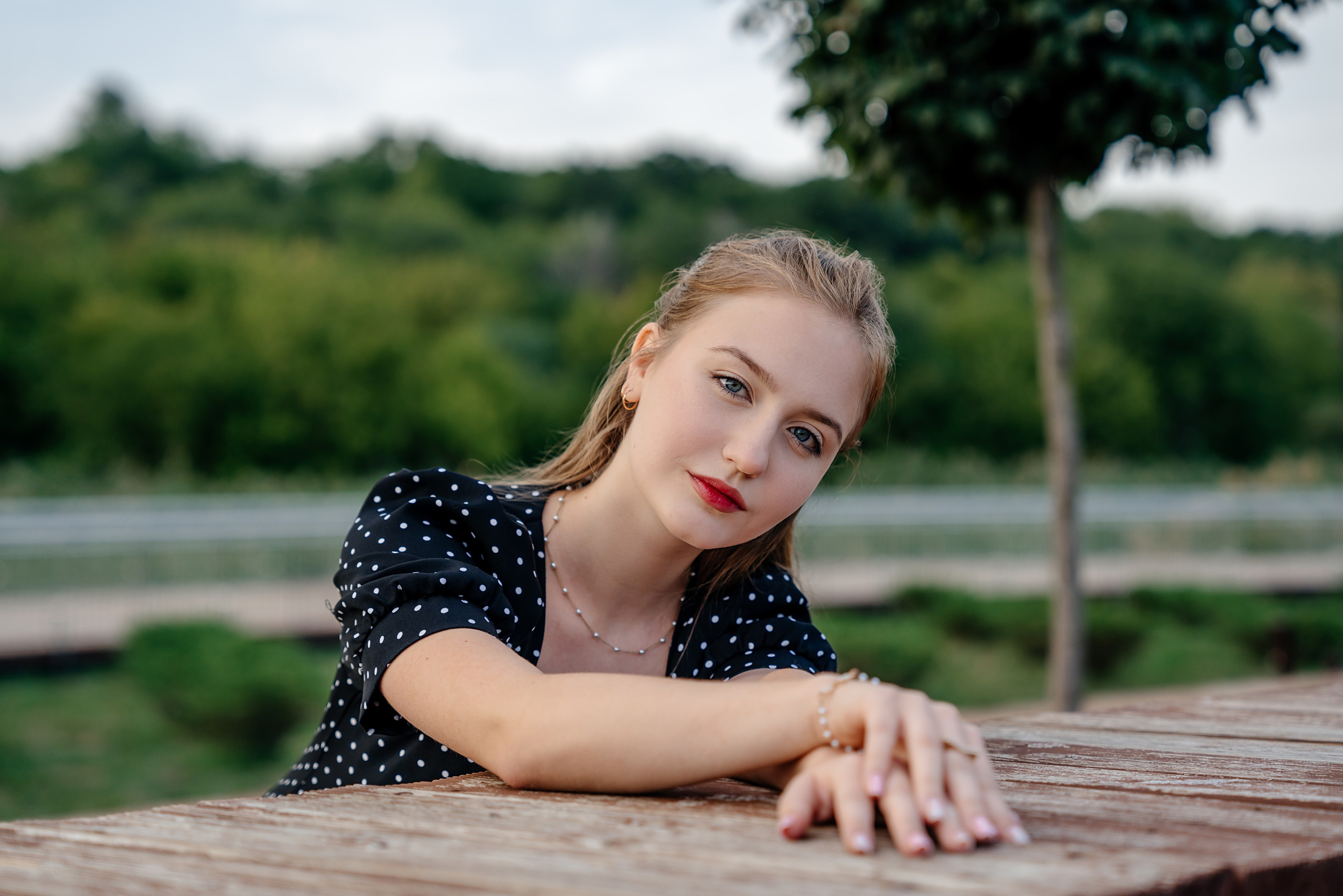 Портреты 9-11- уличная локация. Выпускные альбомы