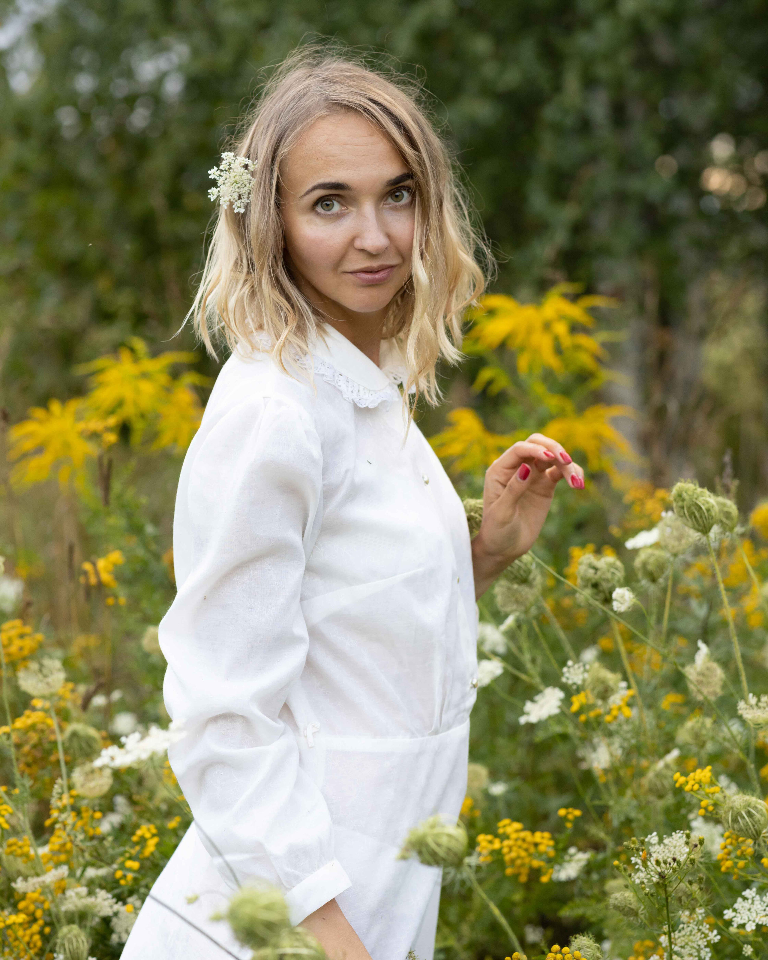 Фотопрогулка в поле. Портретный фотограф Екатерина Лысенко, Москва