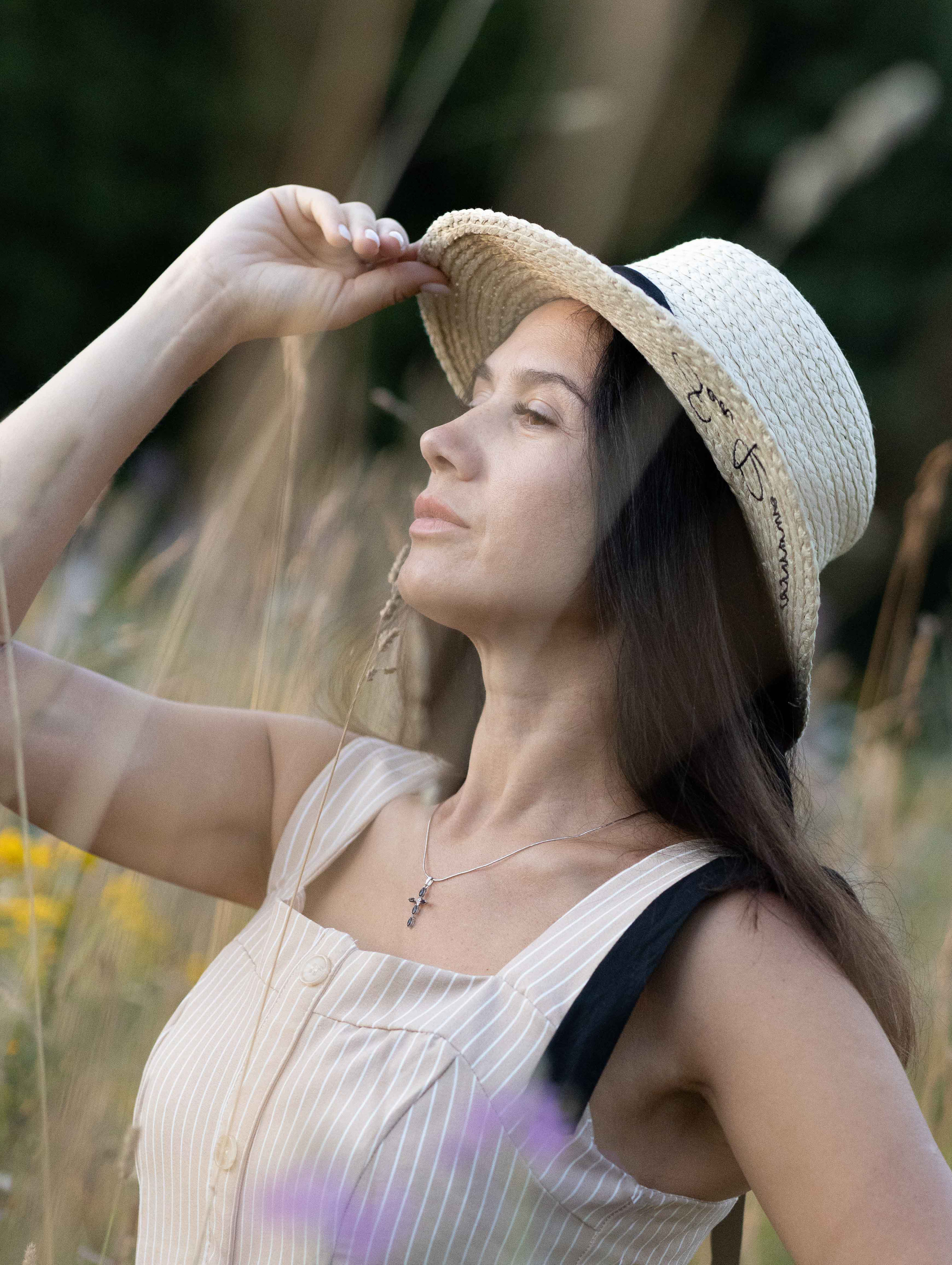 Фото с полевыми цветами. Портретный фотограф Екатерина Лысенко, Москва