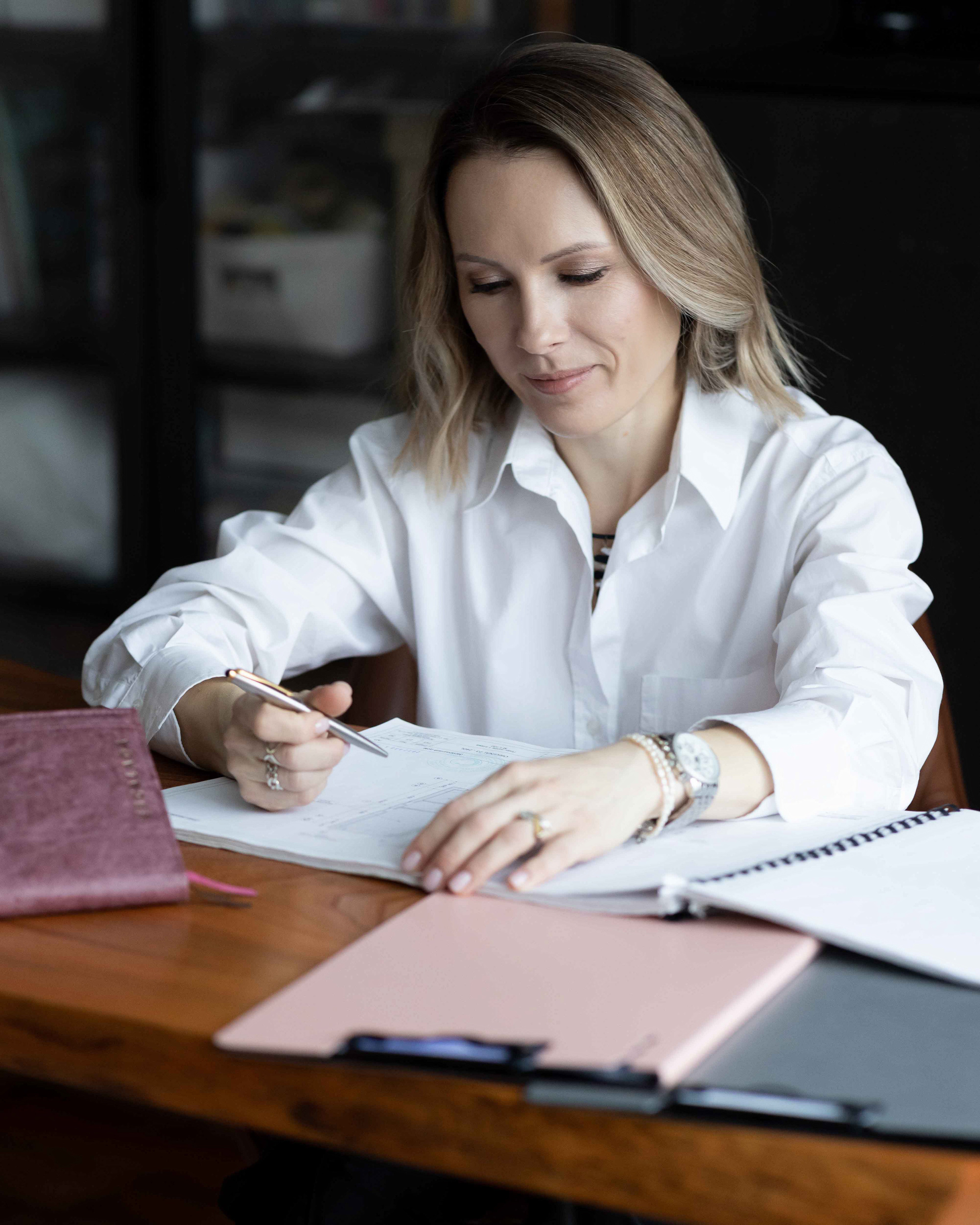 Катя. Контент-съемка для архитектора. Портретный фотограф Екатерина Лысенко, Москва