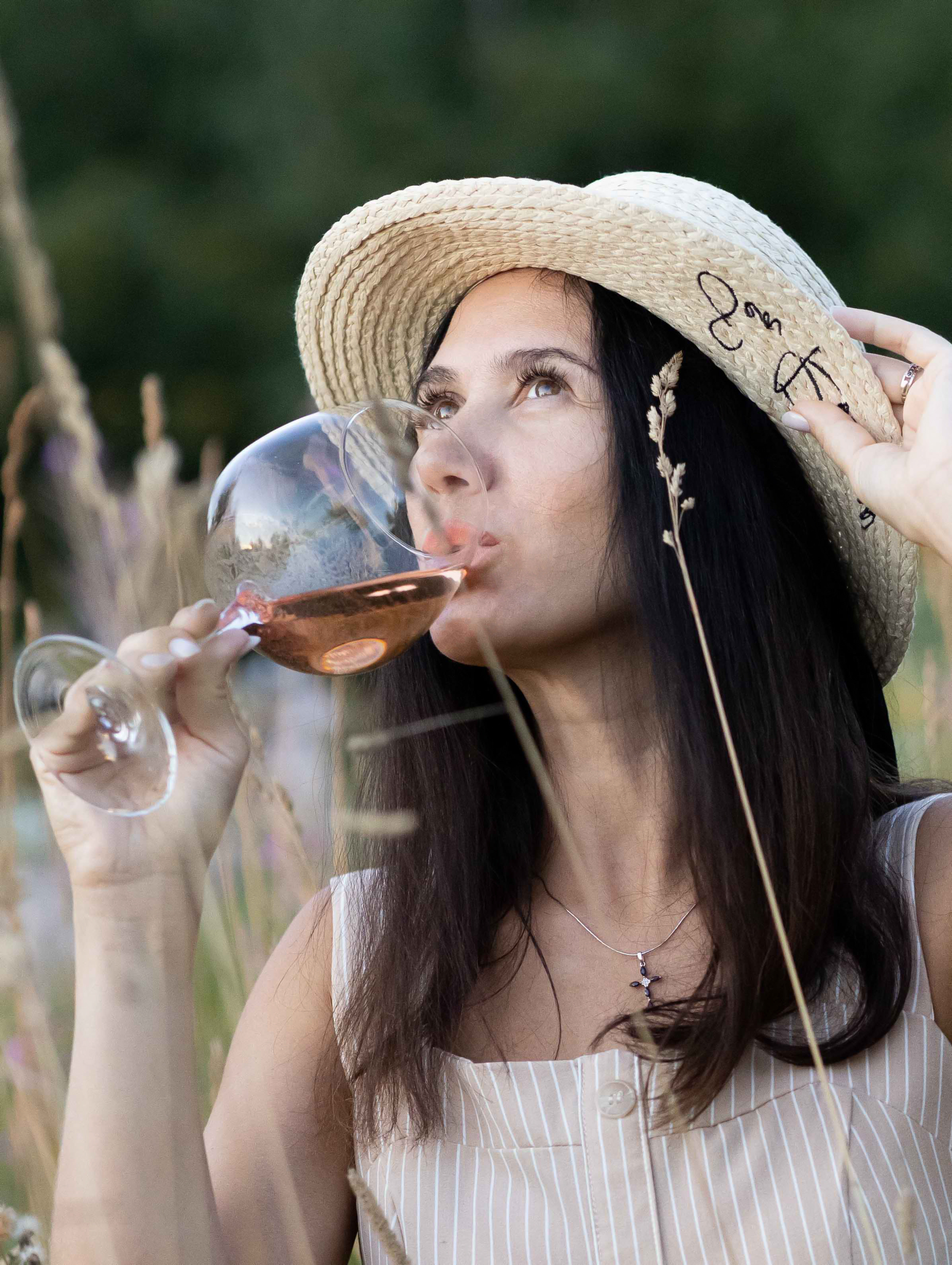 Фото с полевыми цветами. Портретный фотограф Екатерина Лысенко, Москва