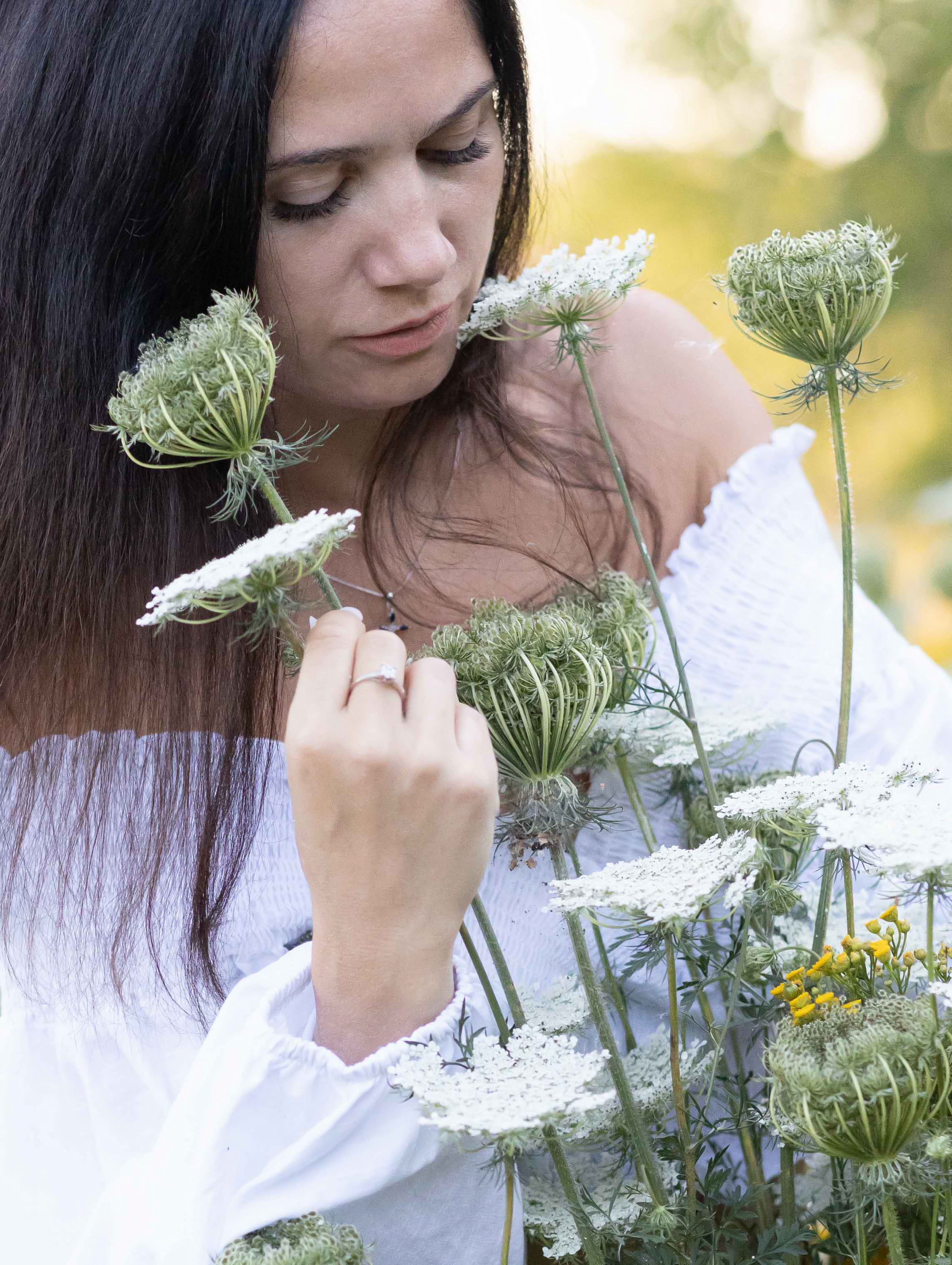 Фото с полевыми цветами. Портретный фотограф Екатерина Лысенко, Москва